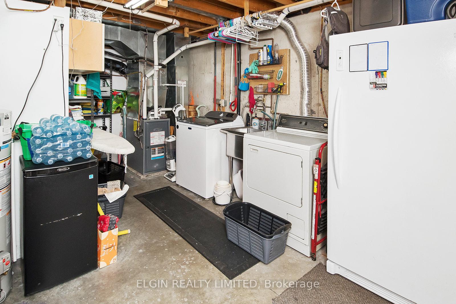Photo 6 of 61 Edward Street, St. Thomas — HOMEH