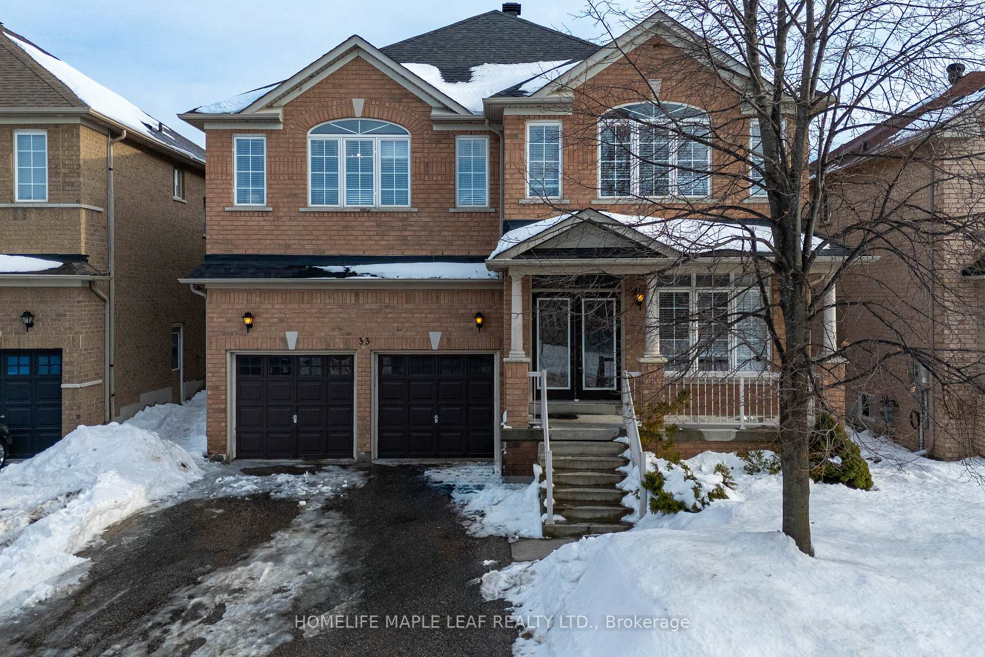 Photo 3 of 33 Honeybee Drive, Brampton, Sandringham-Wellington — HOMEH