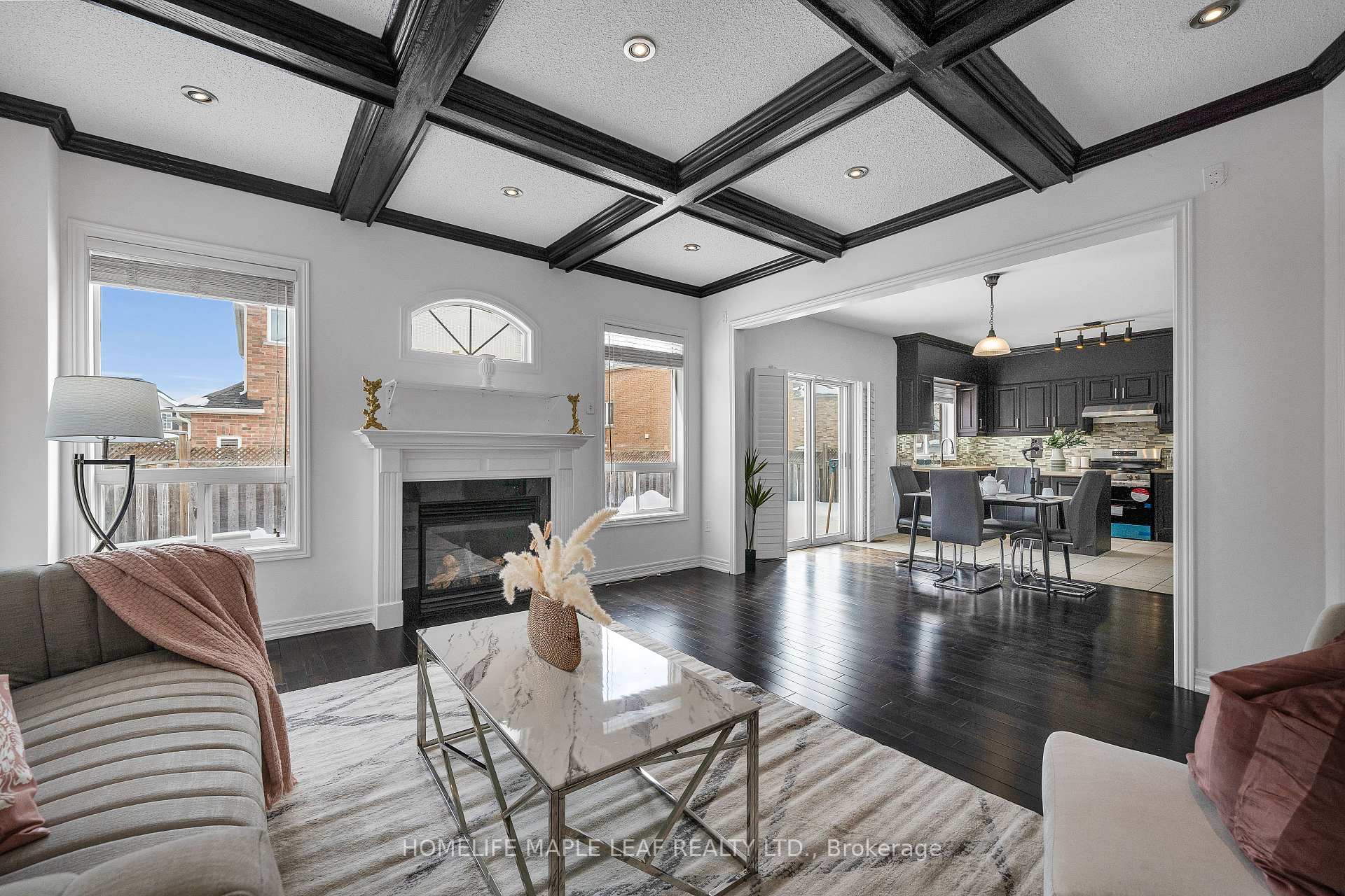 Photo 18 of 33 Honeybee Drive, Brampton, Sandringham-Wellington — HOMEH