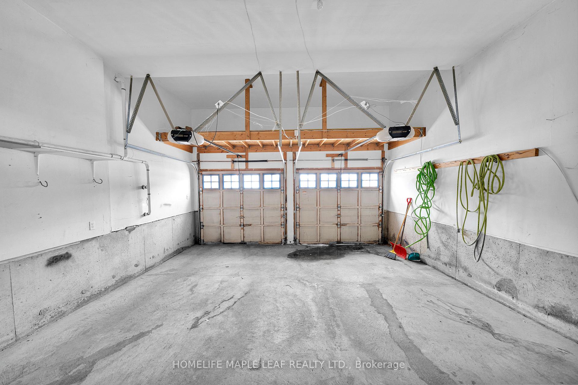 Photo 78 of 33 Honeybee Drive, Brampton, Sandringham-Wellington — HOMEH