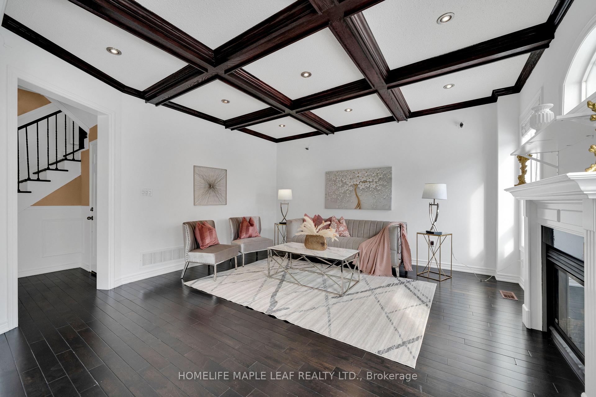 Photo 35 of 33 Honeybee Drive, Brampton, Sandringham-Wellington — HOMEH