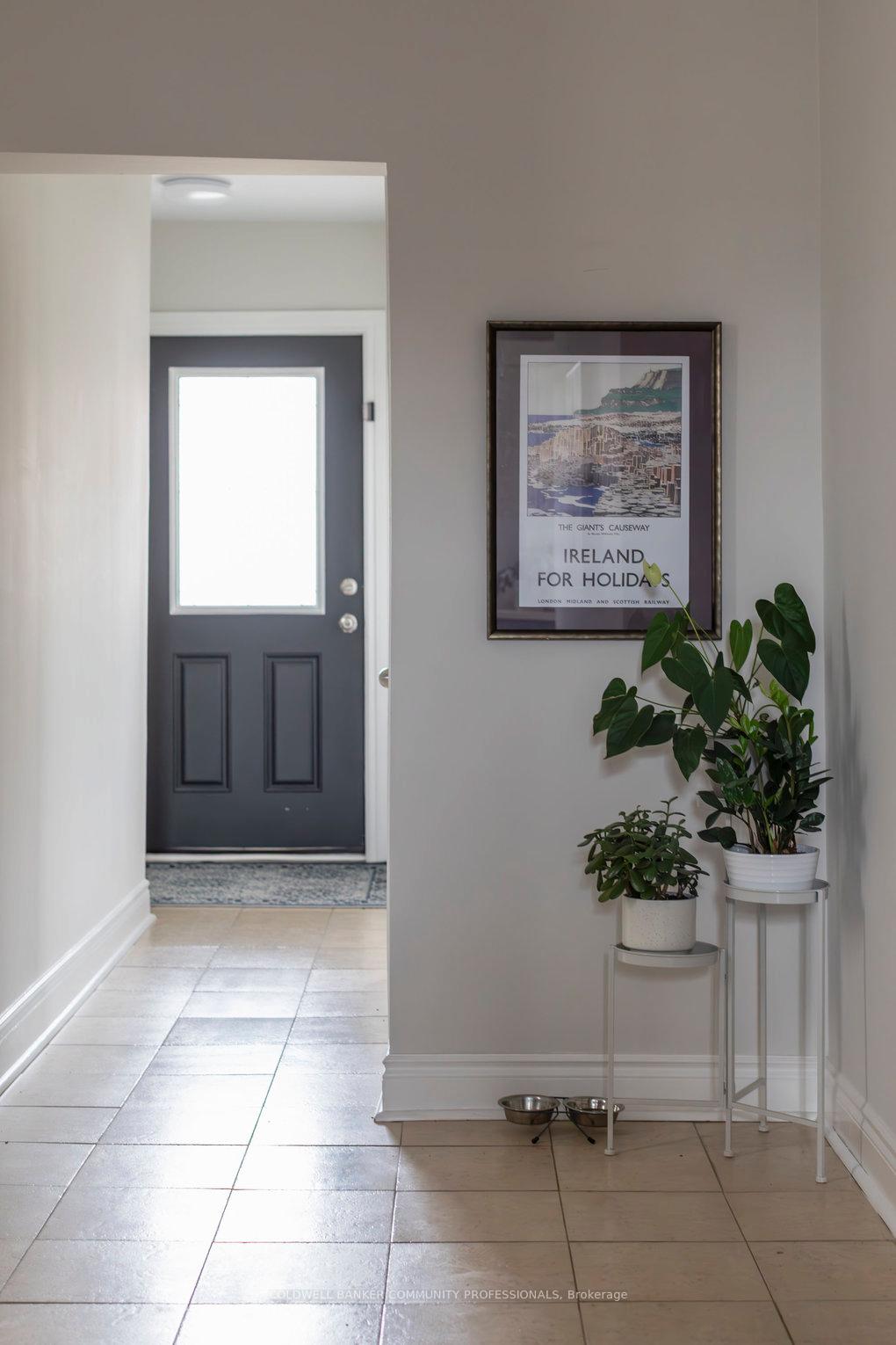Photo 5 of 41 Rosemont Avenue, Hamilton, Stripley — HOMEH