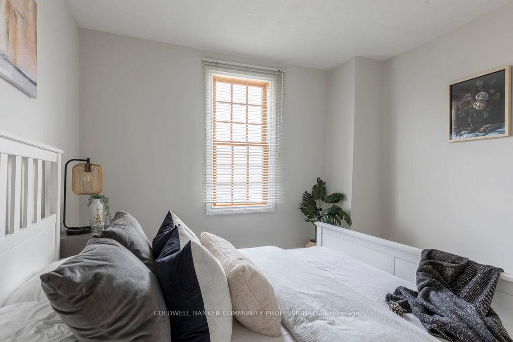 Photo 49 of 41 Rosemont Avenue, Hamilton, Stripley — HOMEH