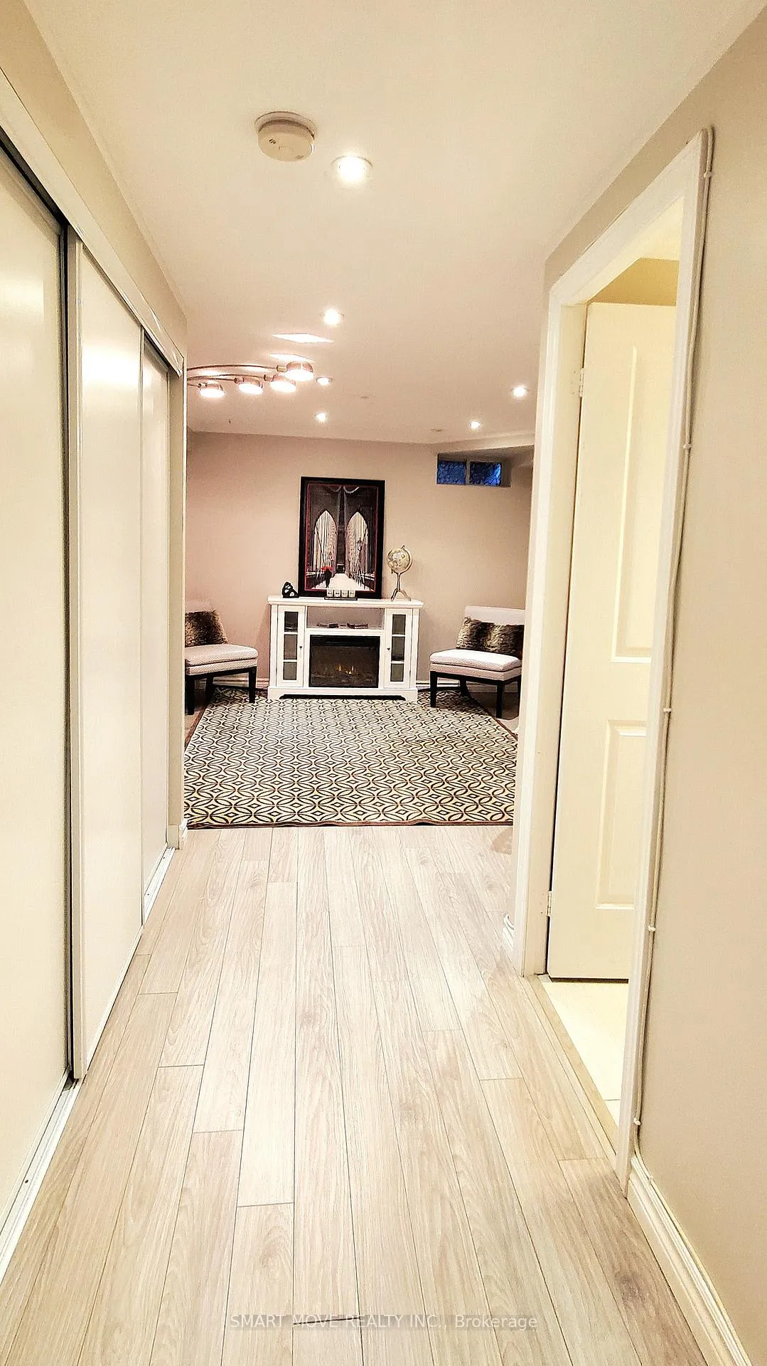 Photo 17 of Unit TH 25, 21 Replin Road, Toronto, Englemount-Lawrence — HOMEH