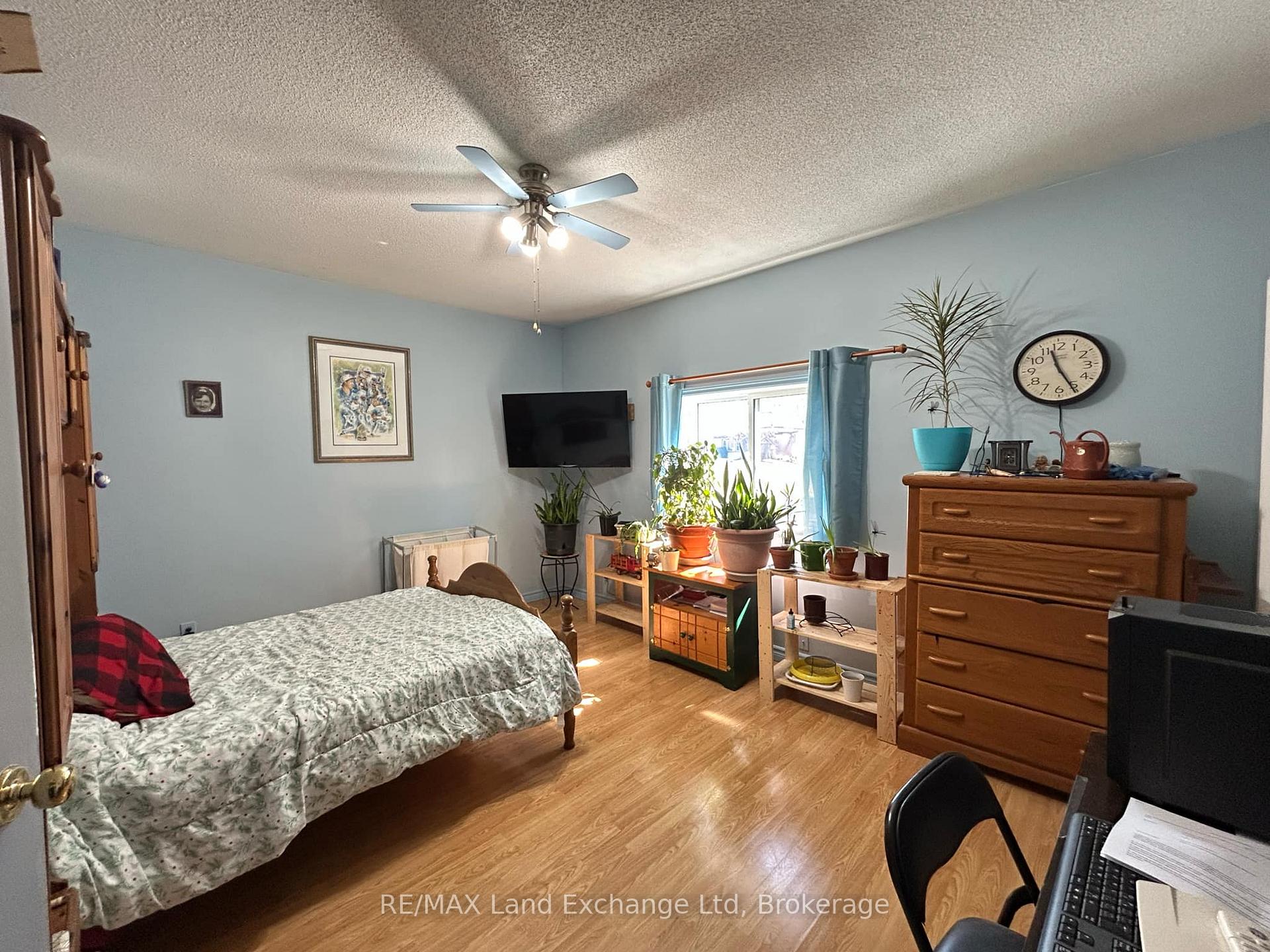 Photo 10 of 85 Queen Street, Morris Turnberry, Bluevale — HOMEH