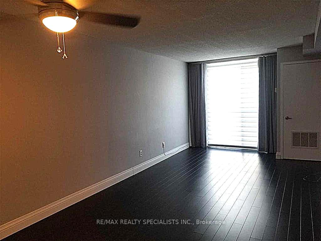 Photo 2 of Unit 206, 75 Ellen Street, Barrie, City Centre — HOMEH