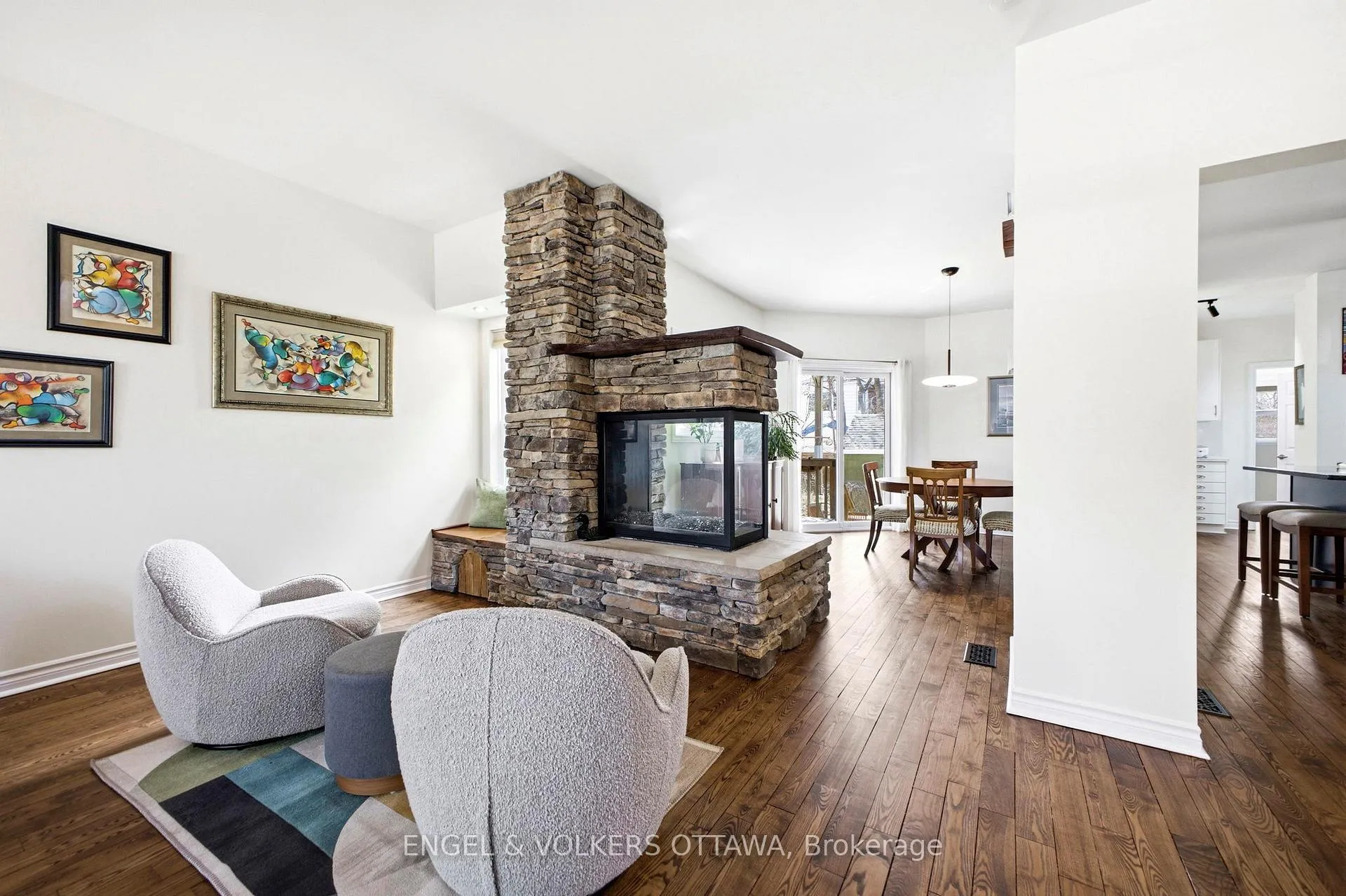 Photo 7 of 72 Smirle Avenue, Ottawa, Ottawa West — HOMEH