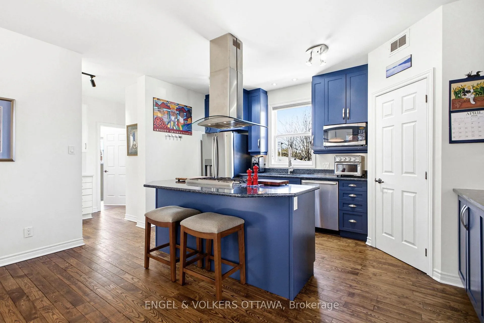 Photo 9 of 72 Smirle Avenue, Ottawa, Ottawa West — HOMEH