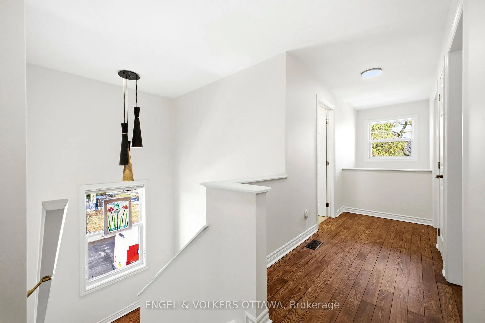 Photo 18 of 72 Smirle Avenue, Ottawa, Ottawa West — HOMEH