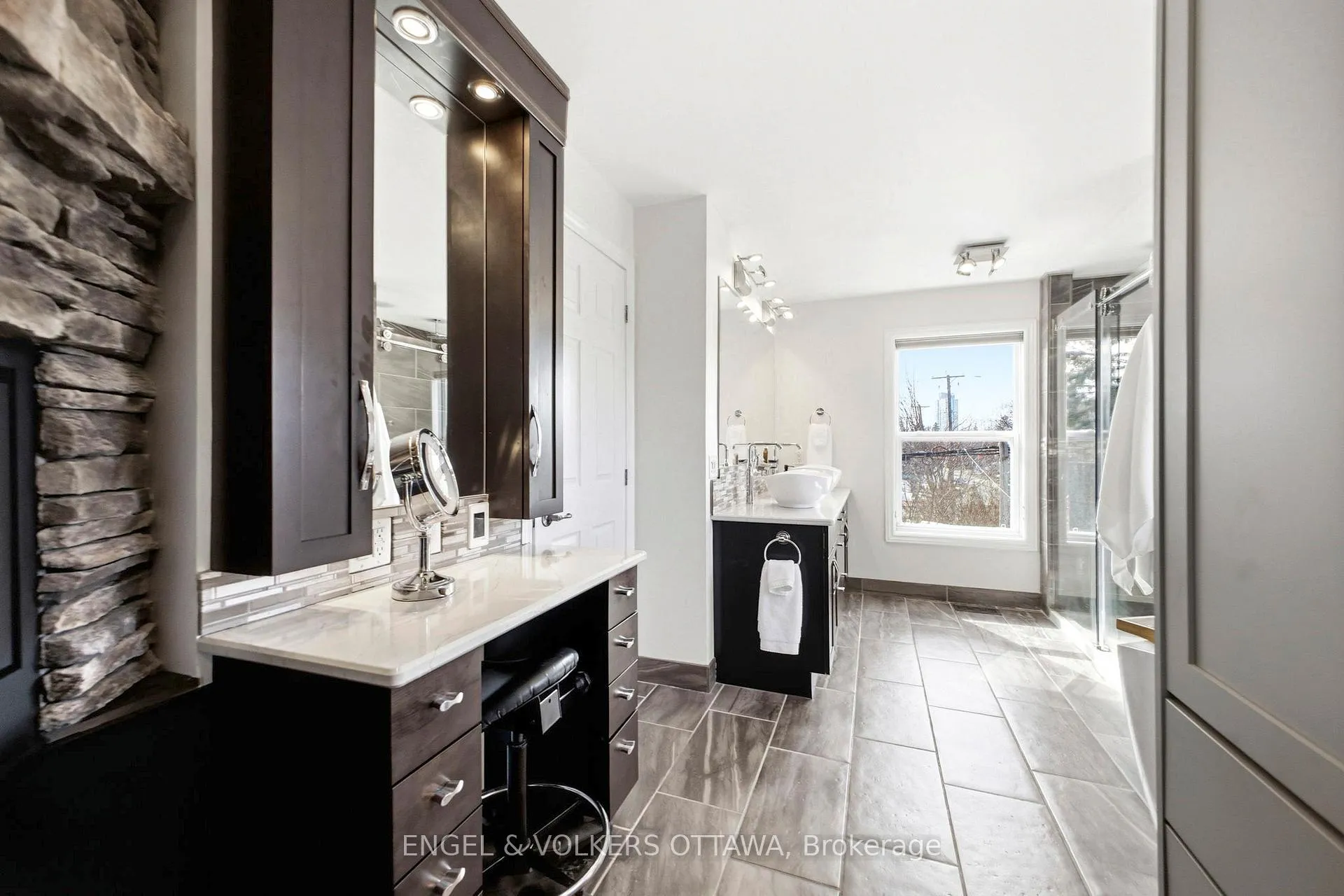 Photo 23 of 72 Smirle Avenue, Ottawa, Ottawa West — HOMEH