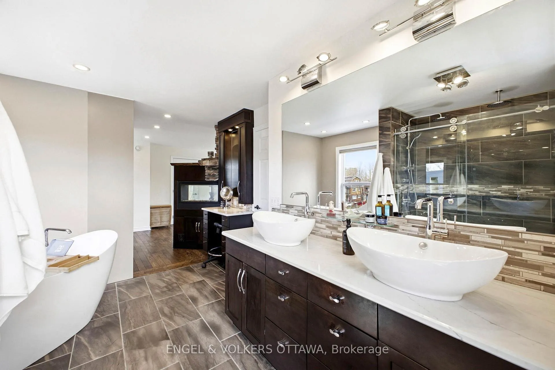 Photo 24 of 72 Smirle Avenue, Ottawa, Ottawa West — HOMEH