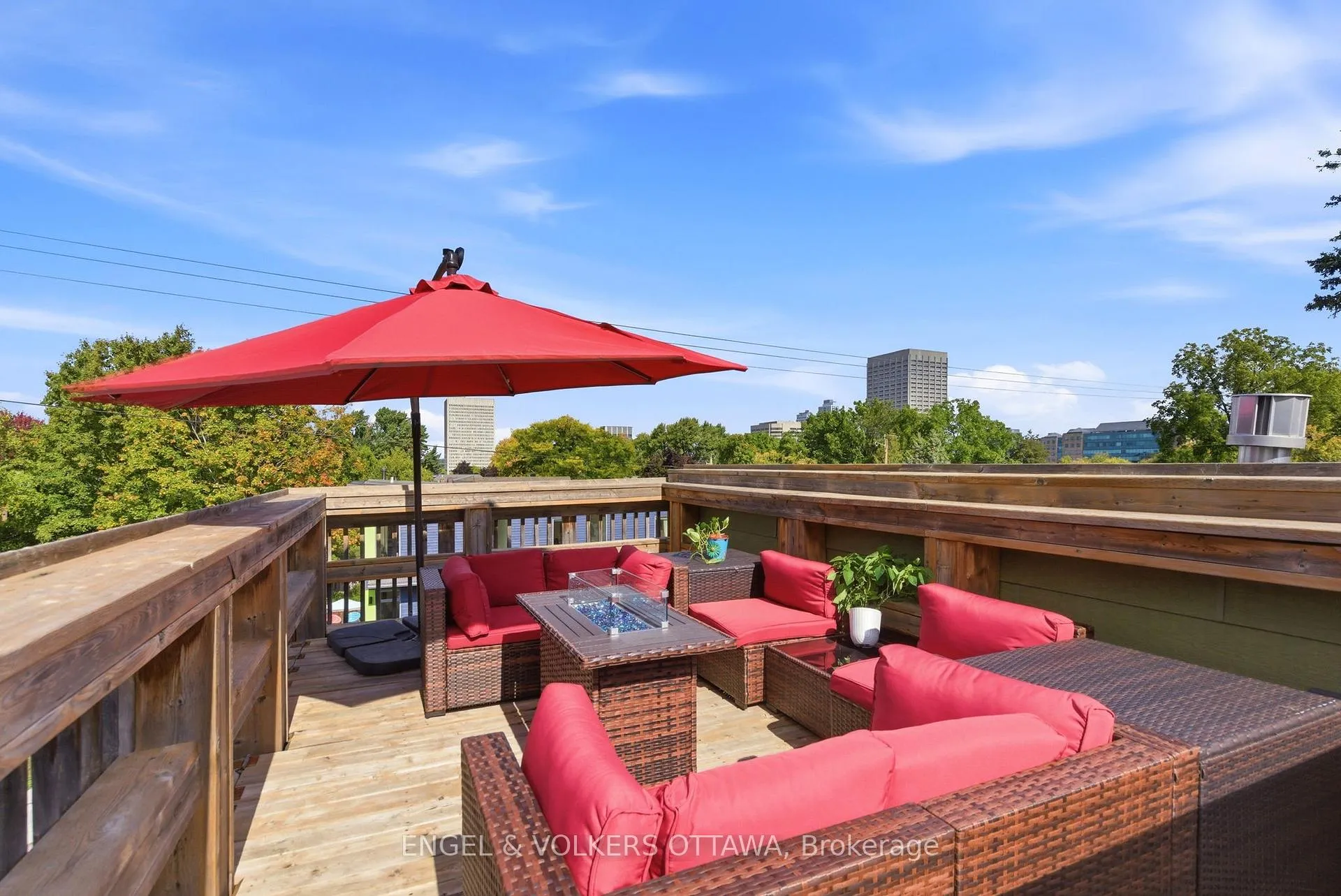 Photo 30 of 72 Smirle Avenue, Ottawa, Ottawa West — HOMEH