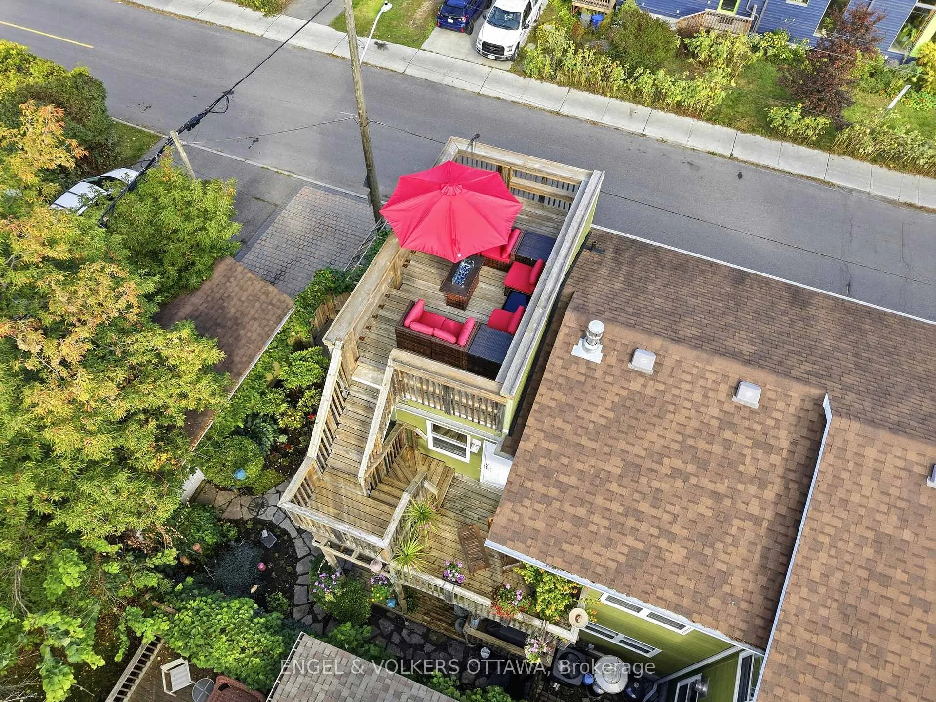 Photo 31 of 72 Smirle Avenue, Ottawa, Ottawa West — HOMEH