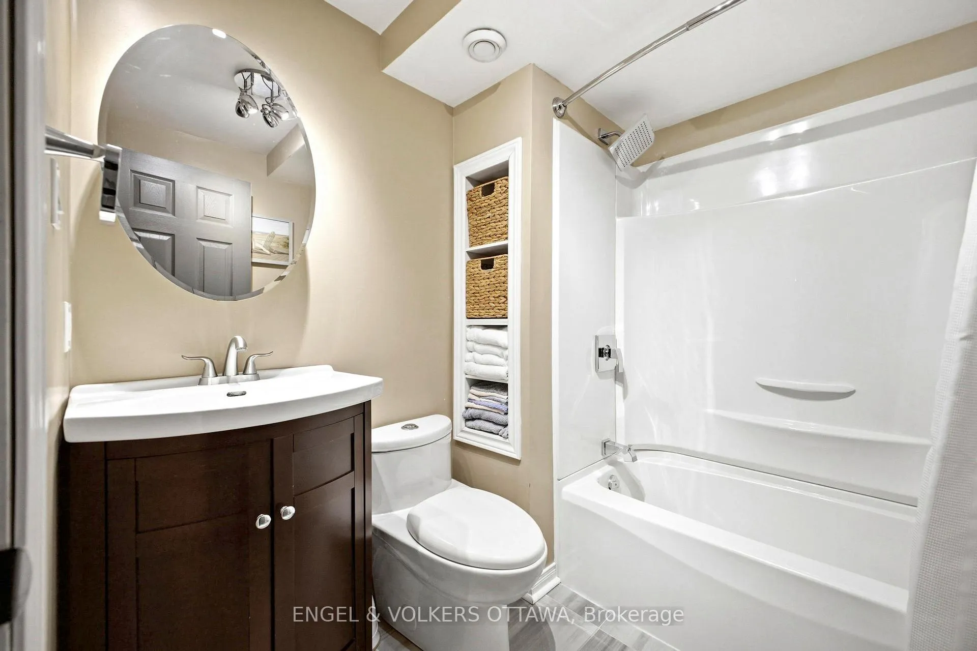 Photo 35 of 72 Smirle Avenue, Ottawa, Ottawa West — HOMEH