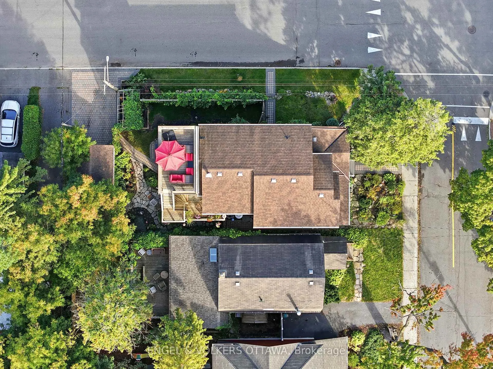 Photo 43 of 72 Smirle Avenue, Ottawa, Ottawa West — HOMEH