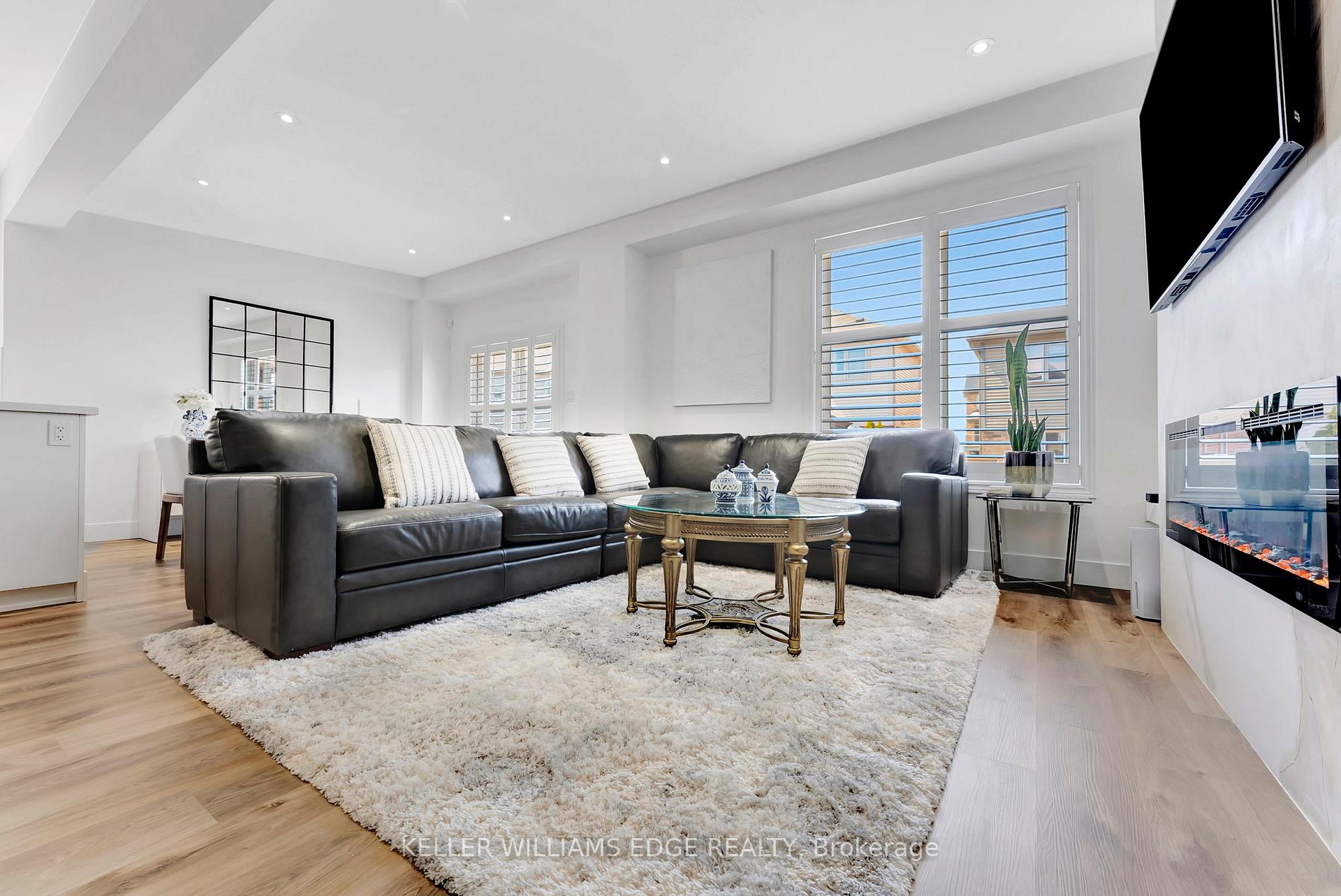 Photo 27 of 221 Echovalley Drive, Hamilton, Stoney Creek Mountain — HOMEH