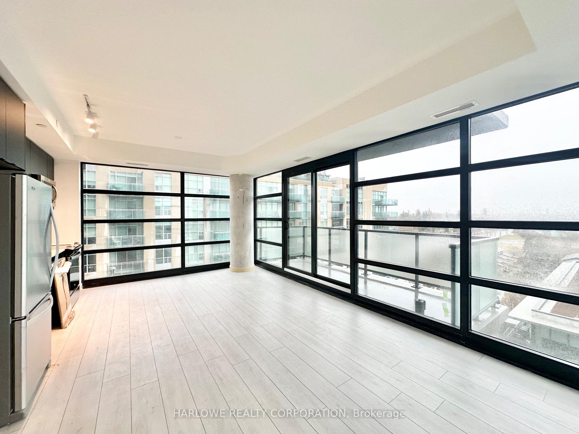 Front of Unit 802 A, 1606 Charles Street