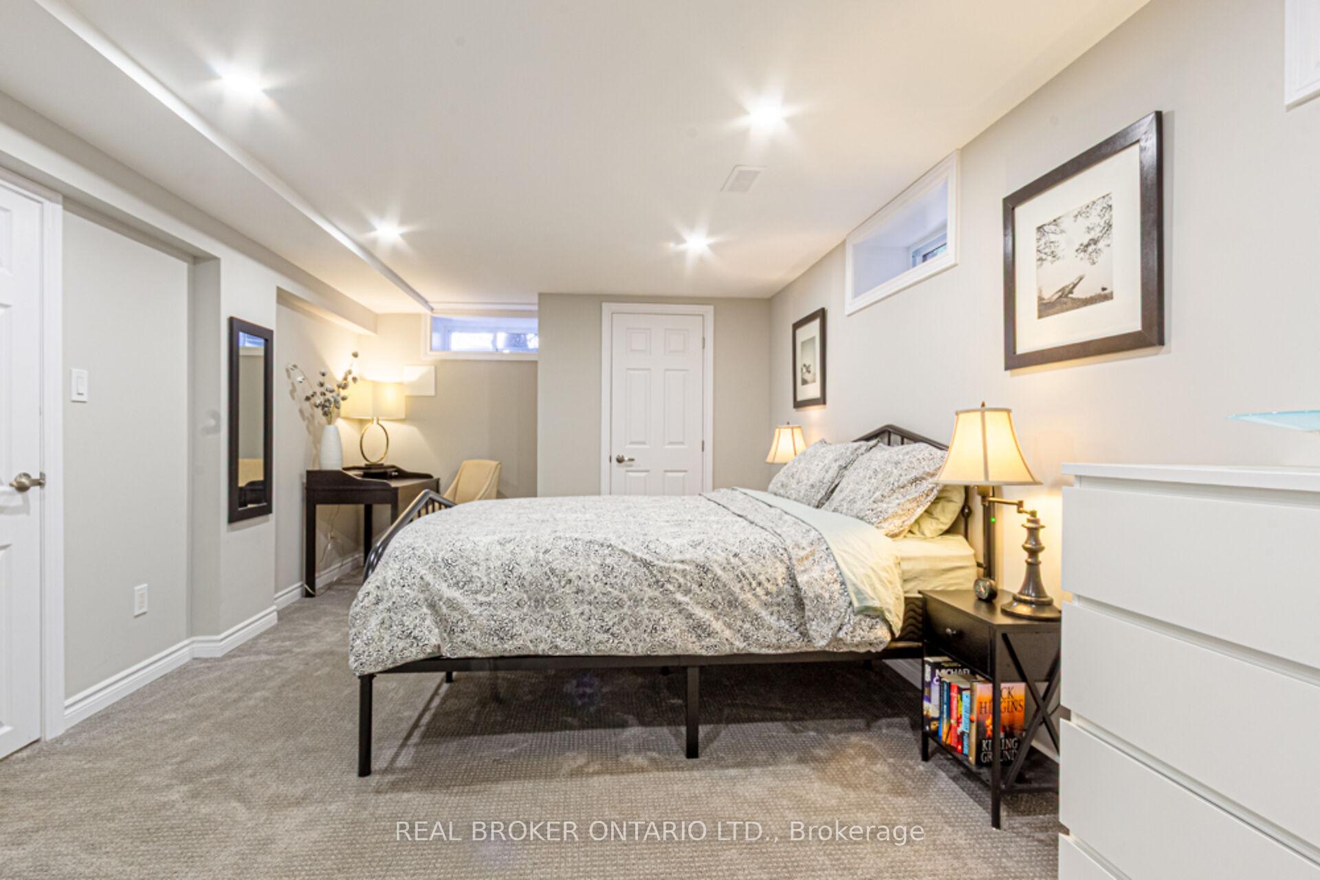 Photo 71 of 15 Coachman Crescent, Hamilton, Freelton — HOMEH