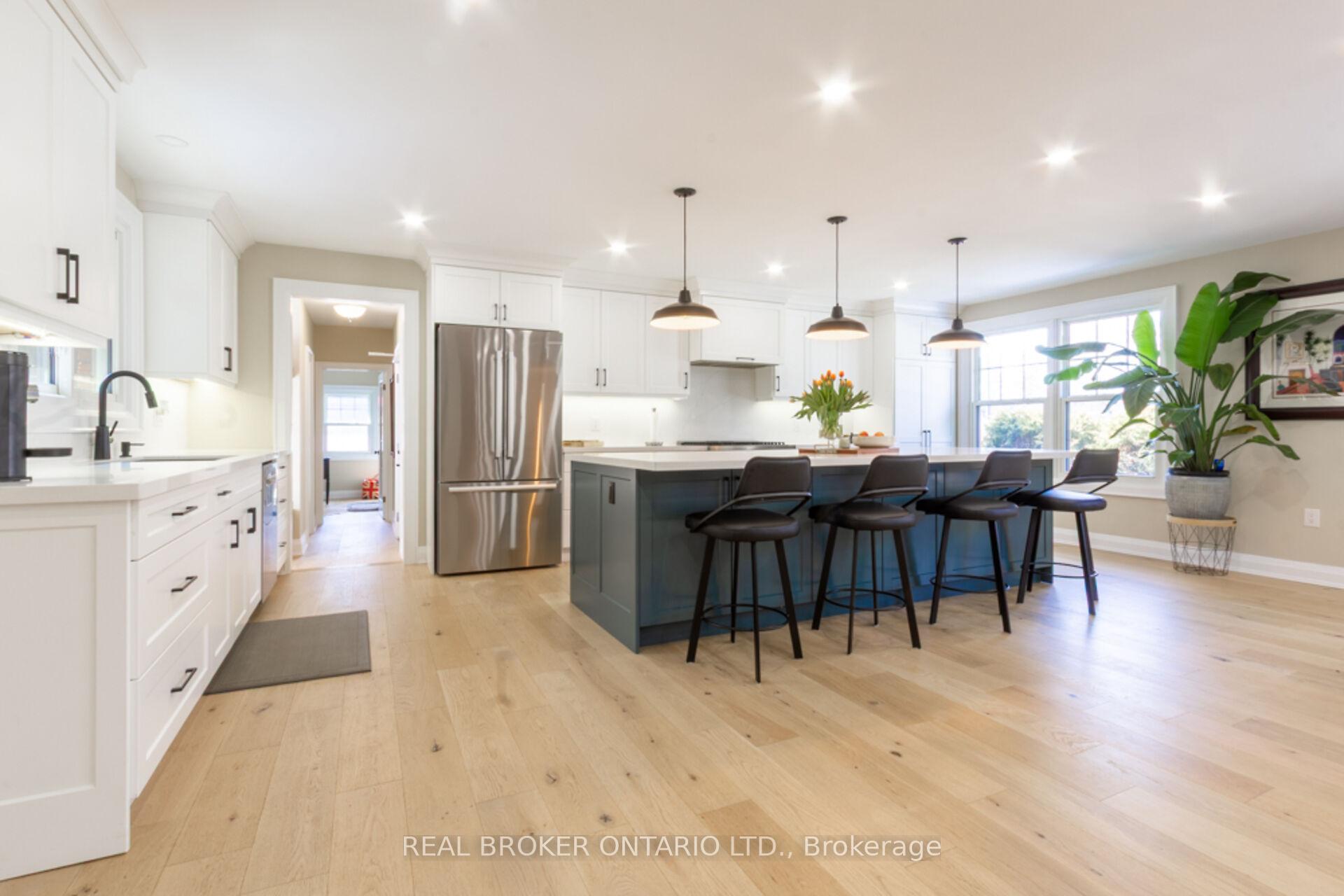 Photo 10 of 15 Coachman Crescent, Hamilton, Freelton — HOMEH