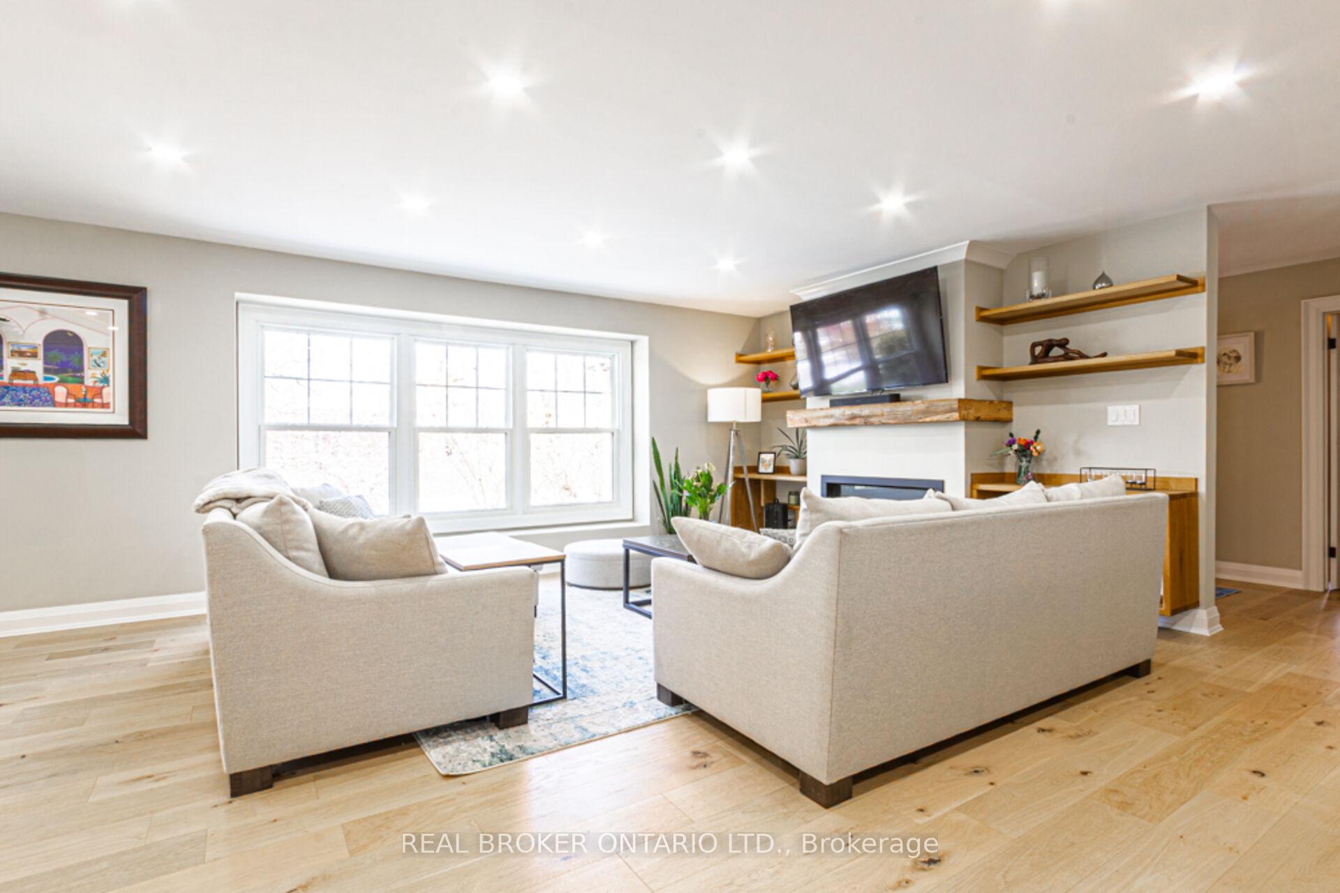 Photo 16 of 15 Coachman Crescent, Hamilton, Freelton — HOMEH
