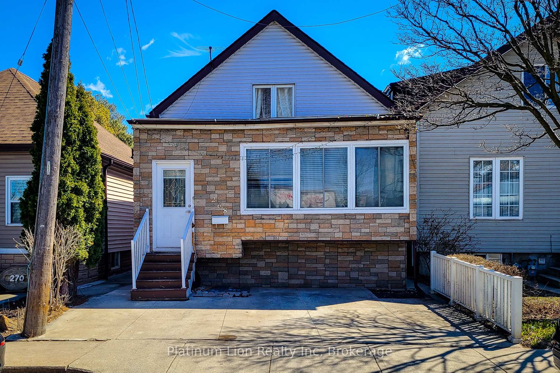 Photo 1 of 268 Avondale Street, Hamilton, Crown Point — HOMEH