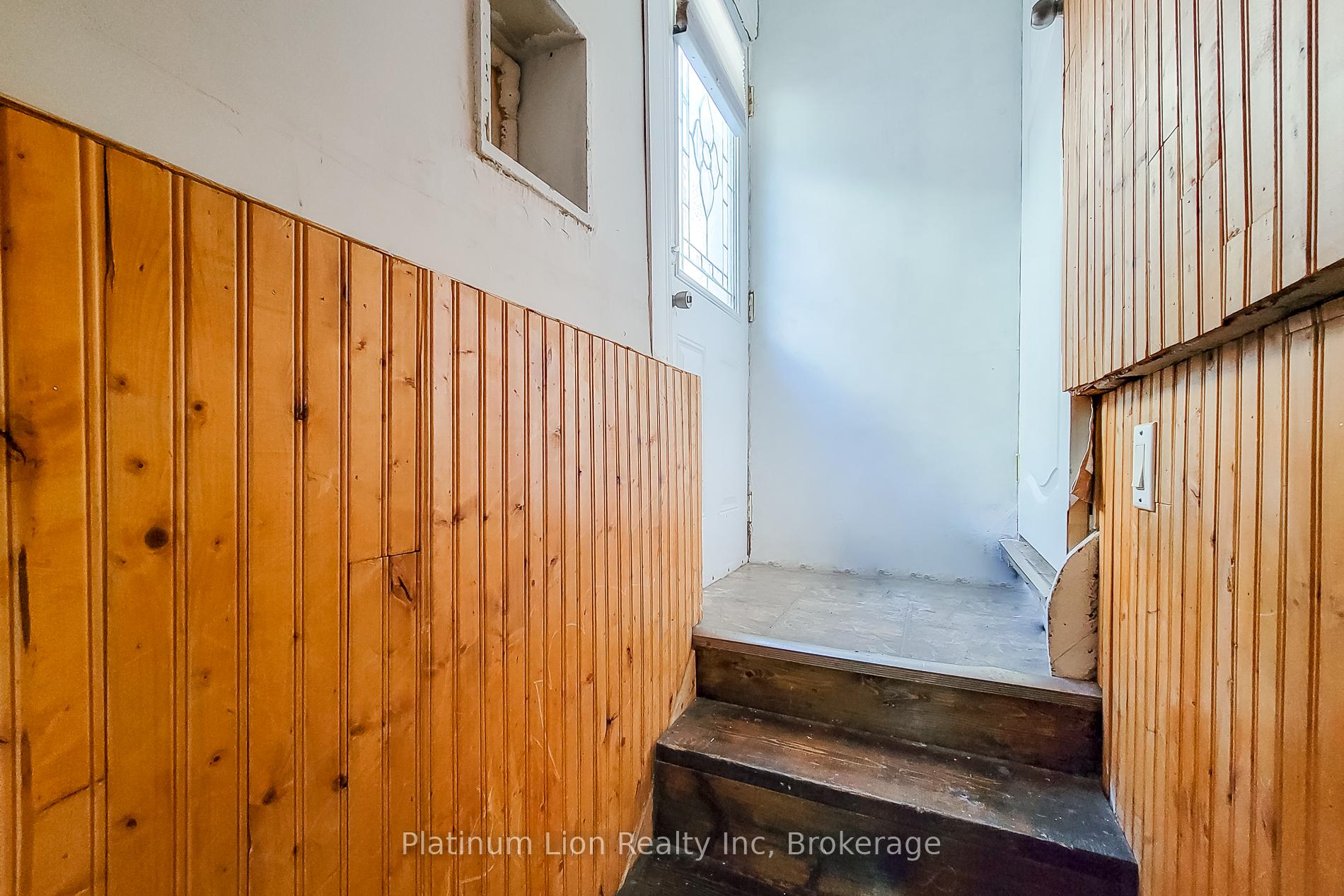 Photo 63 of 268 Avondale Street, Hamilton, Crown Point — HOMEH