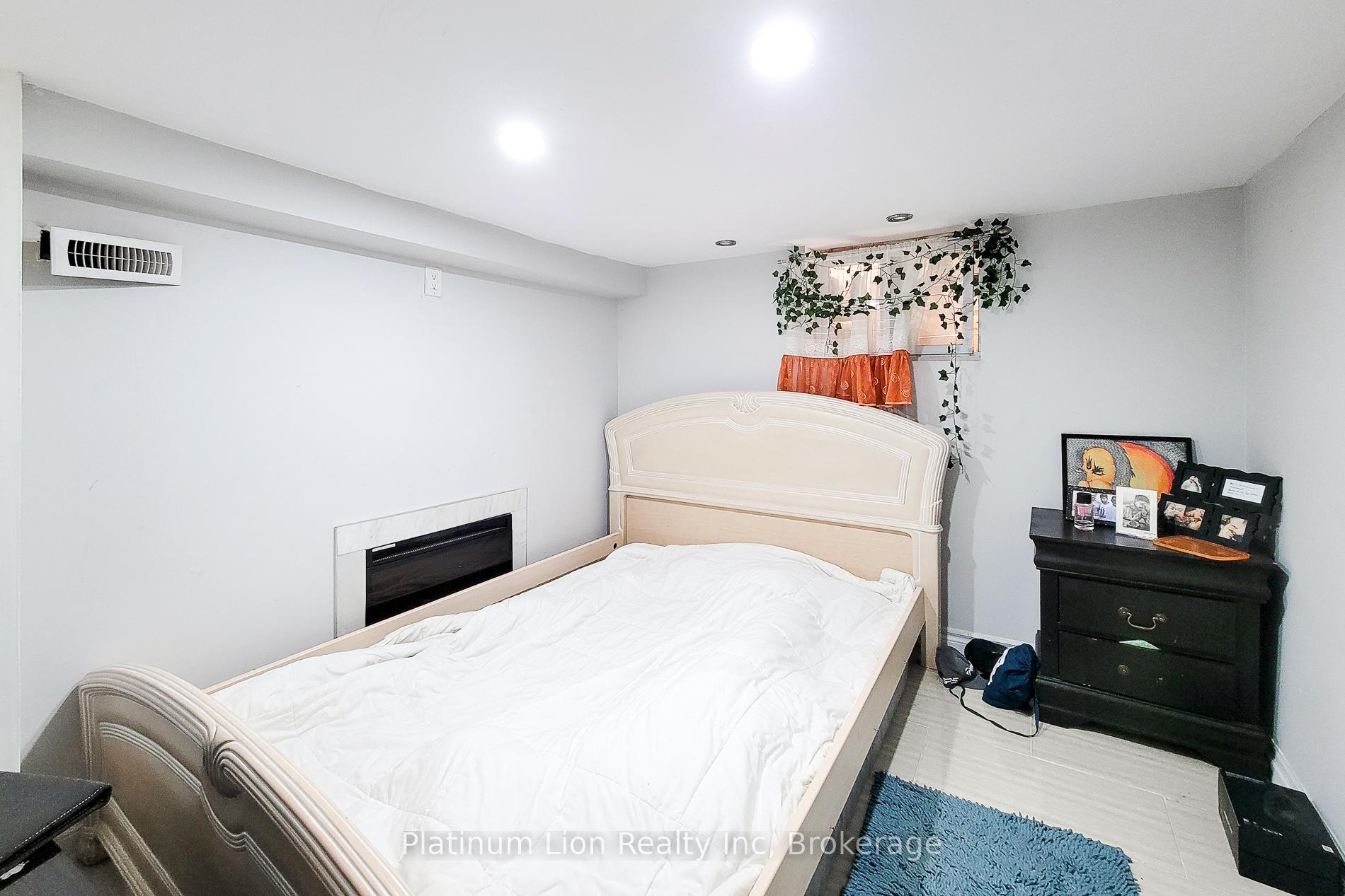 Photo 65 of 268 Avondale Street, Hamilton, Crown Point — HOMEH