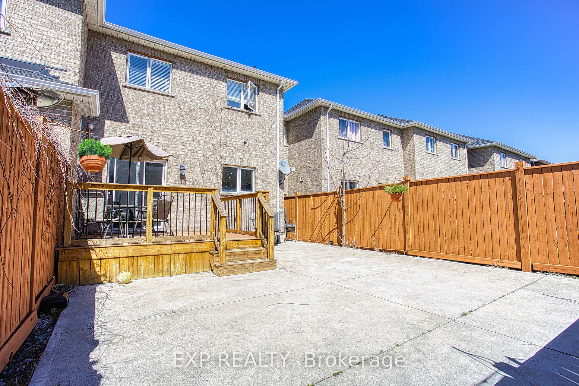 Photo 74 of 21 Pebble Valley Avenue, Hamilton, Winona Park — HOMEH