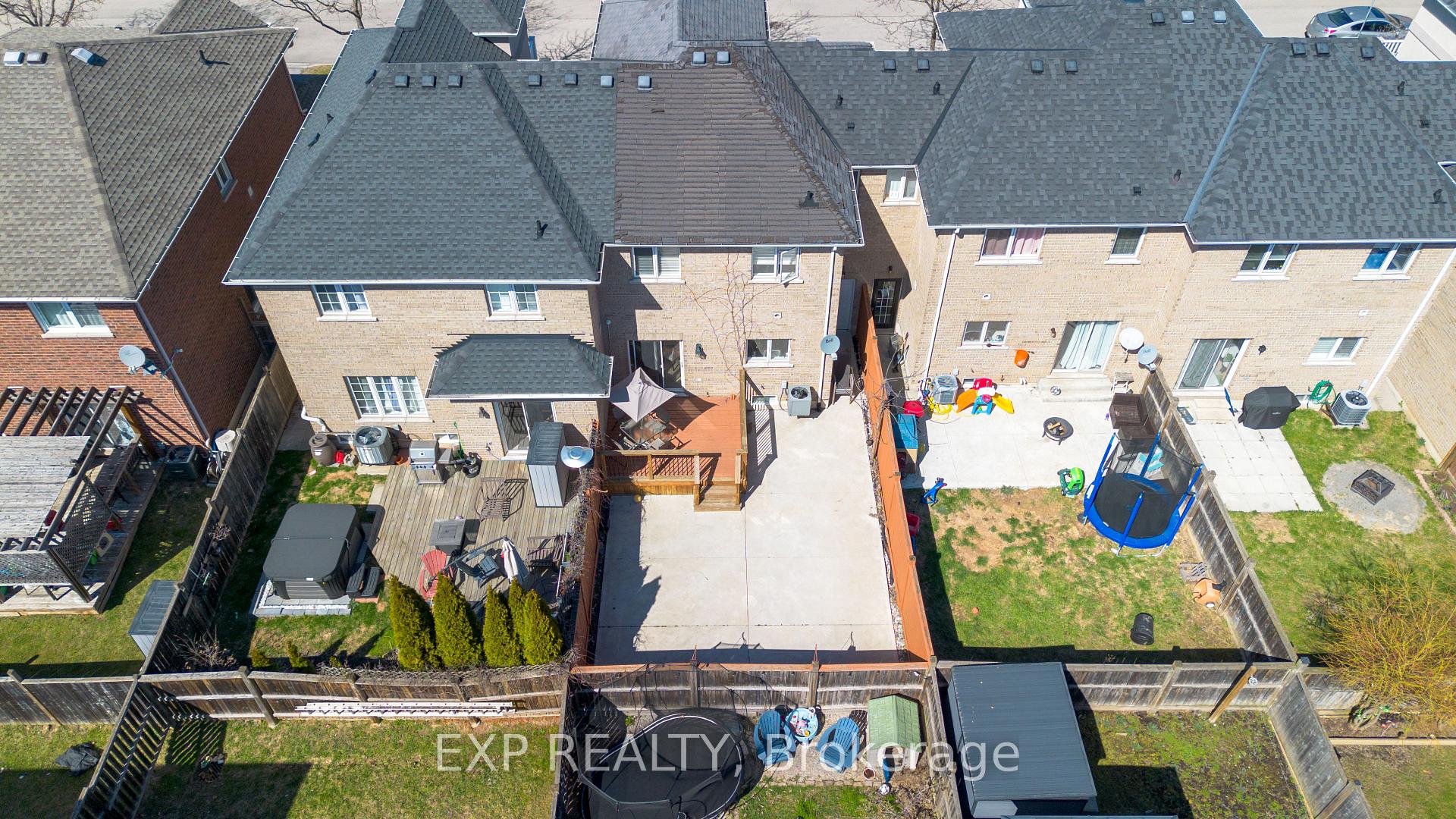 Photo 57 of 21 Pebble Valley Avenue, Hamilton, Winona Park — HOMEH