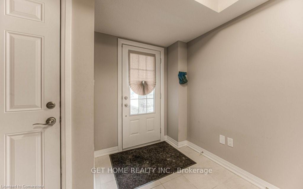 Photo 5 of Unit 6D, 115 South Creek Drive, Kitchener — HOMEH