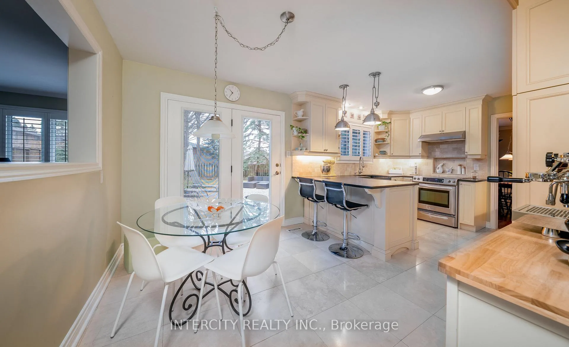 Photo 7 of 131 Torran Road, Vaughan, Islington Woods — HOMEH