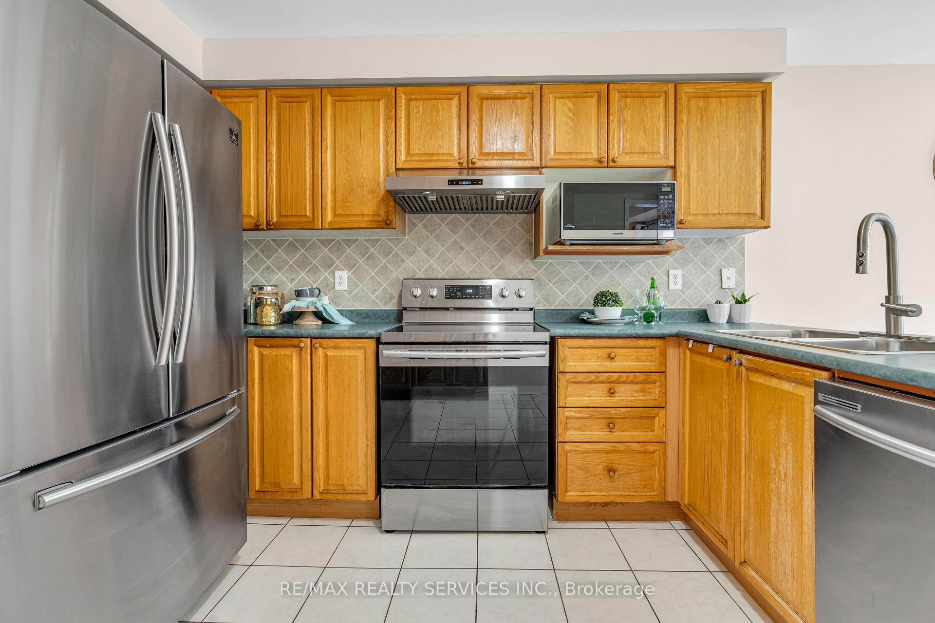 Photo 12 of 17 Riverbank Road, Brampton, Sandringham-Wellington — HOMEH