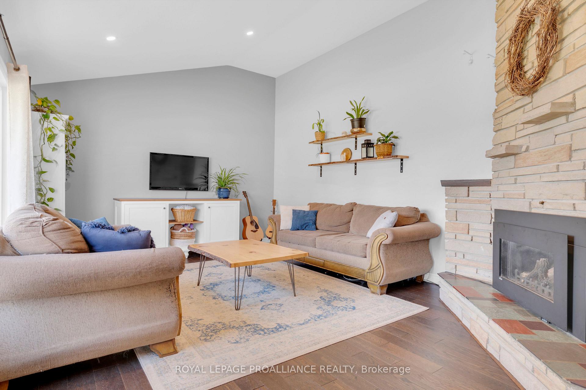 Photo 10 of 24 Rodgers Drive, Stirling-Rawdon, Stirling Ward — HOMEH