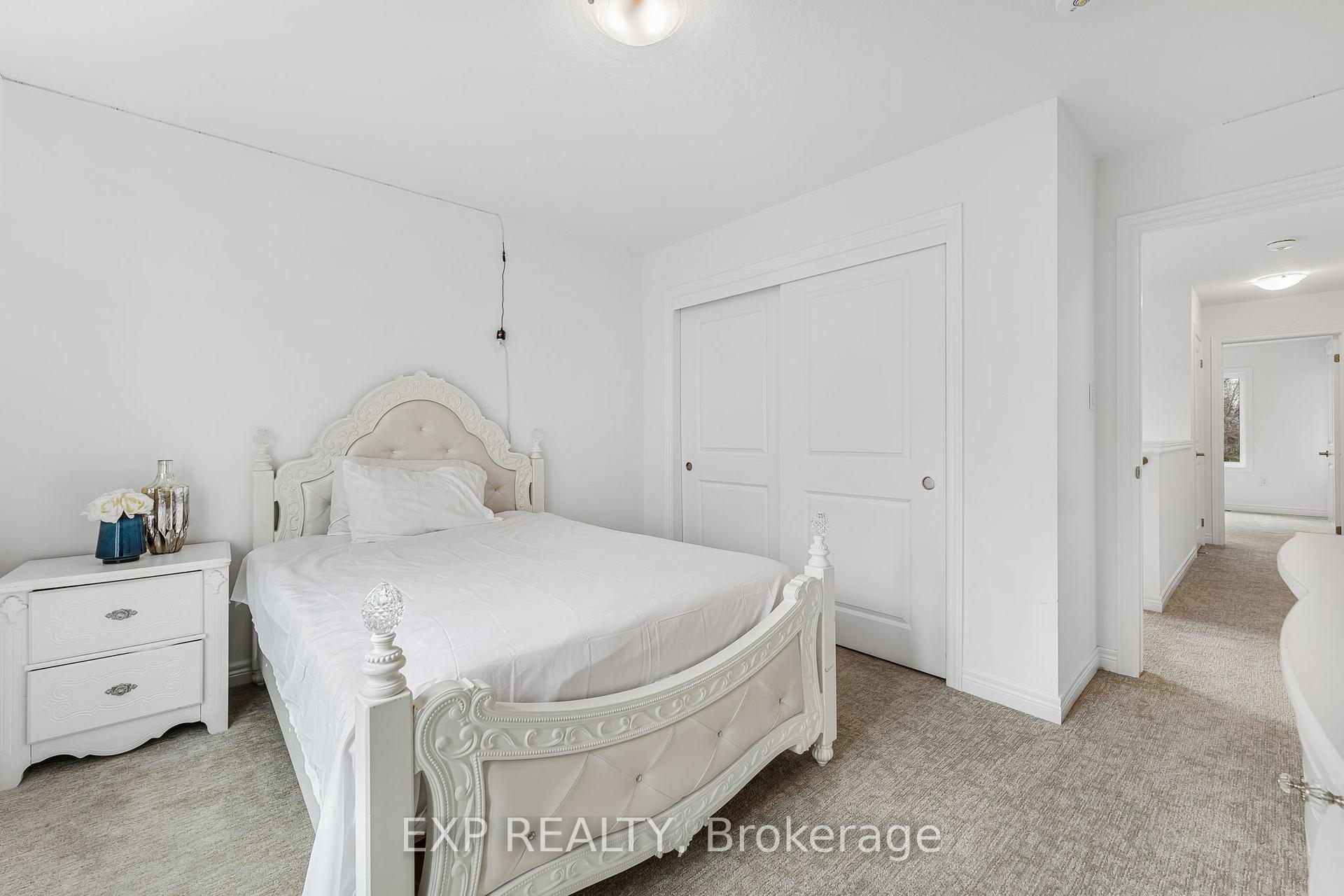 Photo 22 of 102 Marion Street, Hamilton, Mount Hope — HOMEH