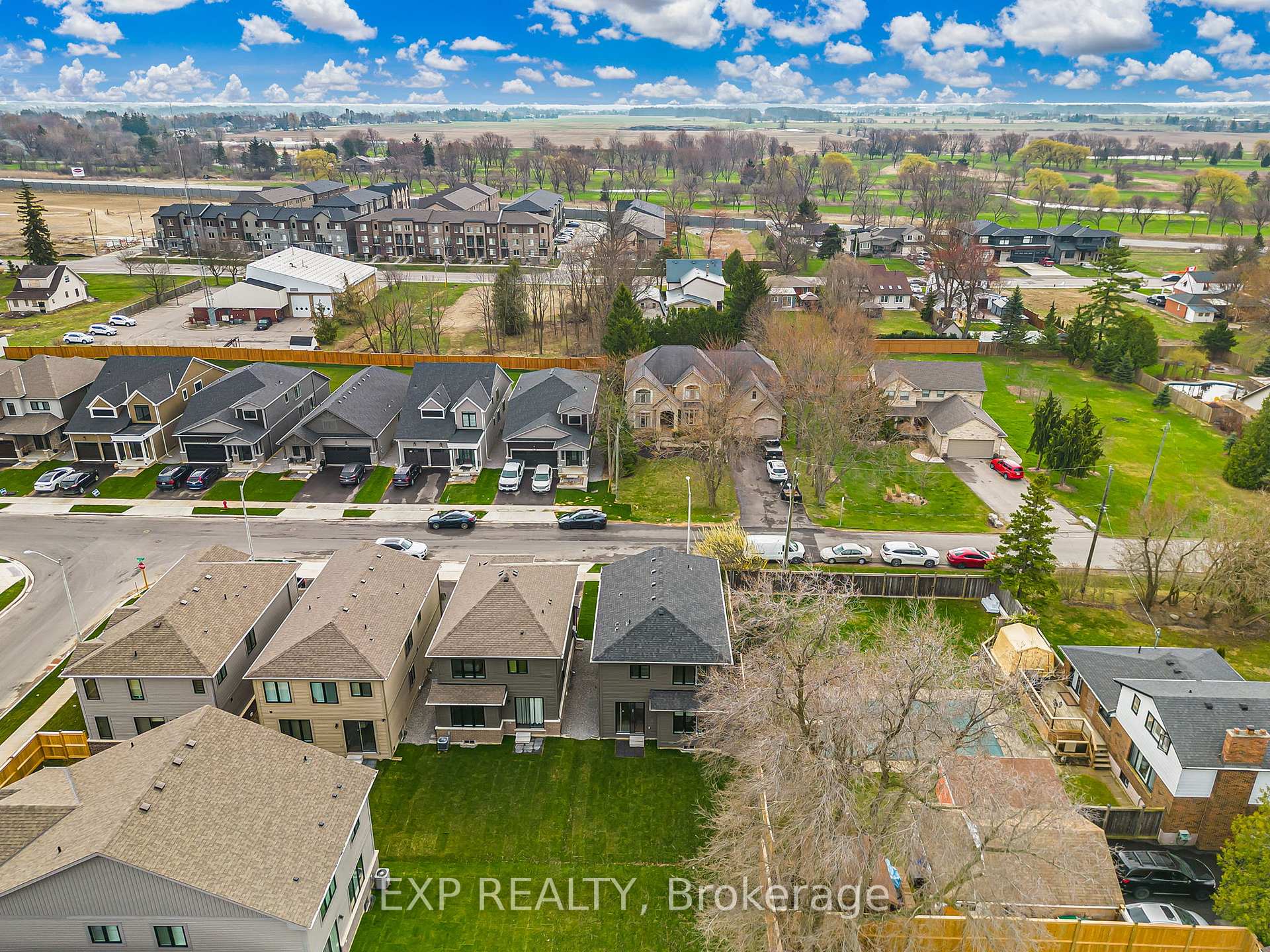 Photo 43 of 102 Marion Street, Hamilton, Mount Hope — HOMEH