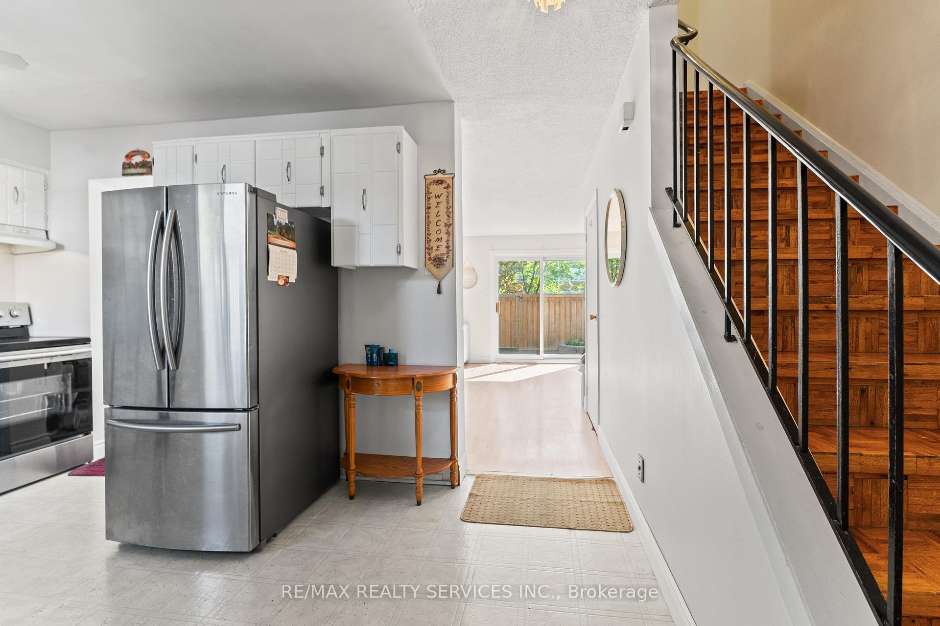 Photo 9 of Unit 30, 57 Hansen Road N, Brampton, Madoc — HOMEH