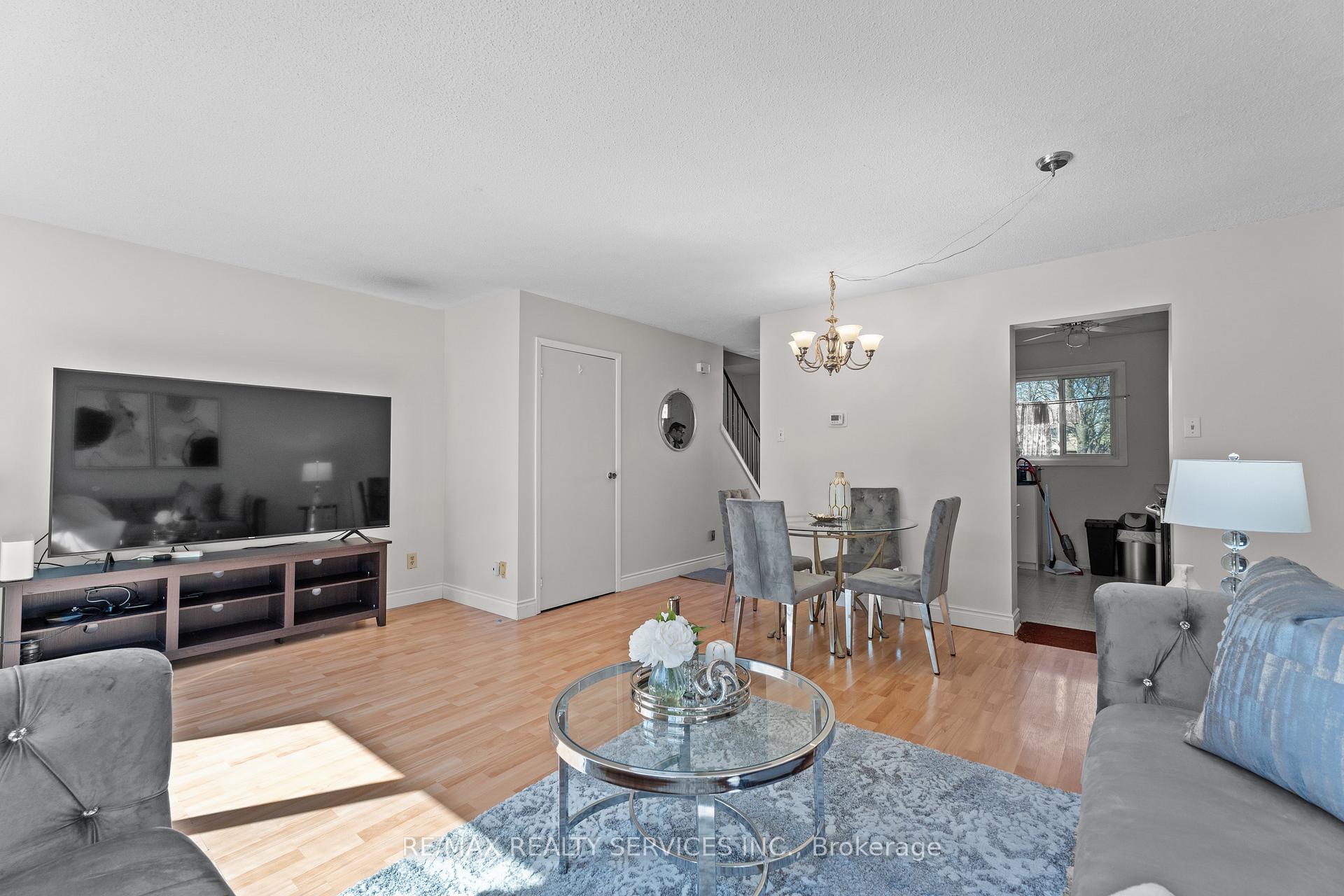 Photo 19 of Unit 30, 57 Hansen Road N, Brampton, Madoc — HOMEH