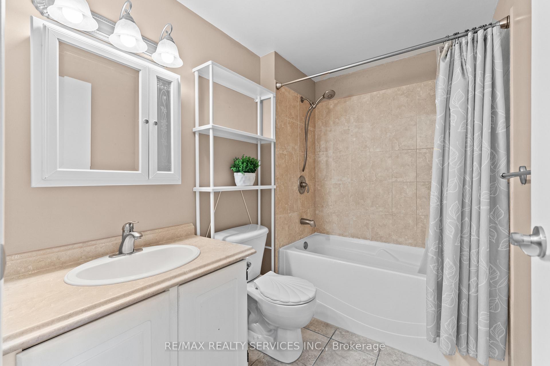 Photo 24 of Unit 30, 57 Hansen Road N, Brampton, Madoc — HOMEH
