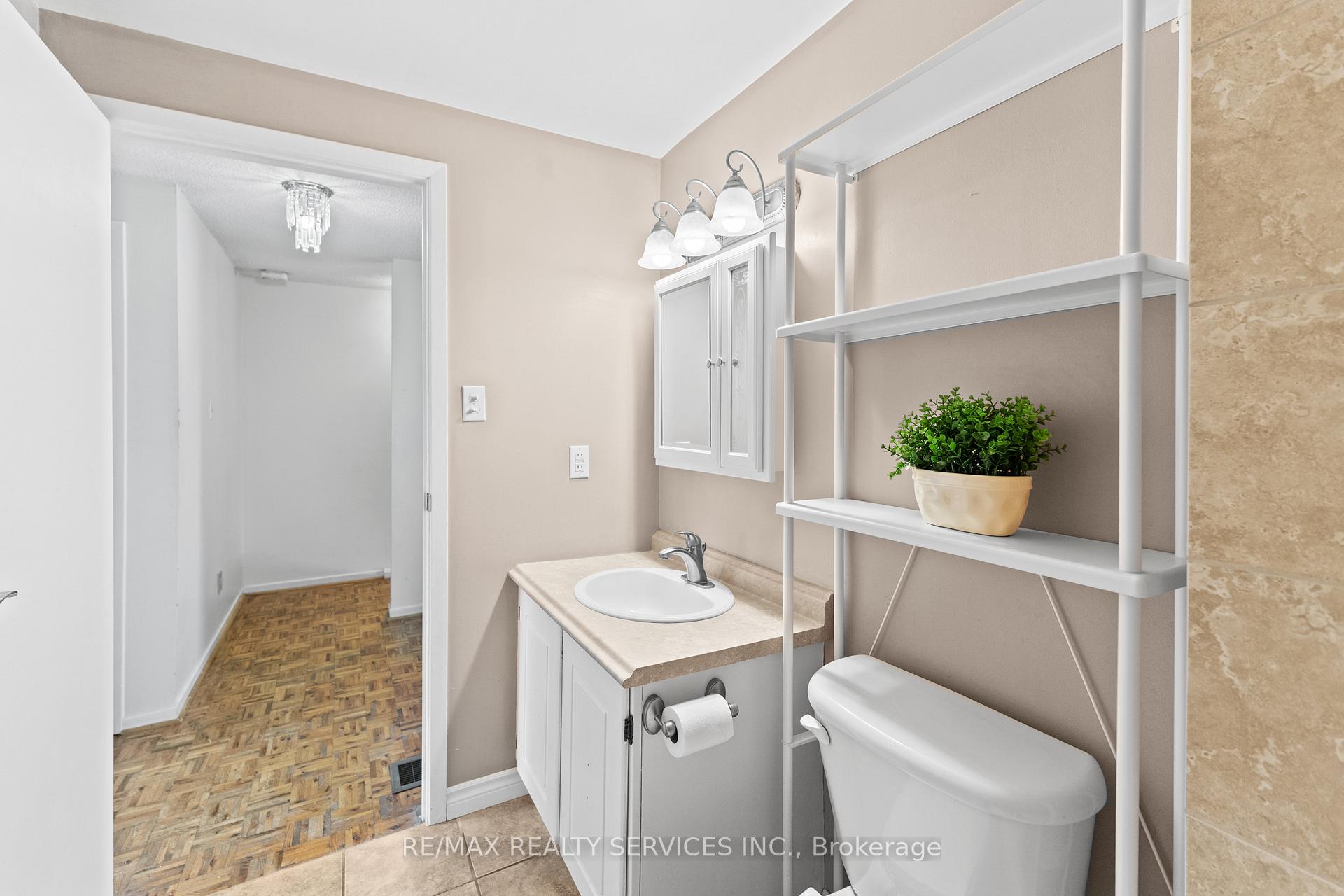 Photo 25 of Unit 30, 57 Hansen Road N, Brampton, Madoc — HOMEH