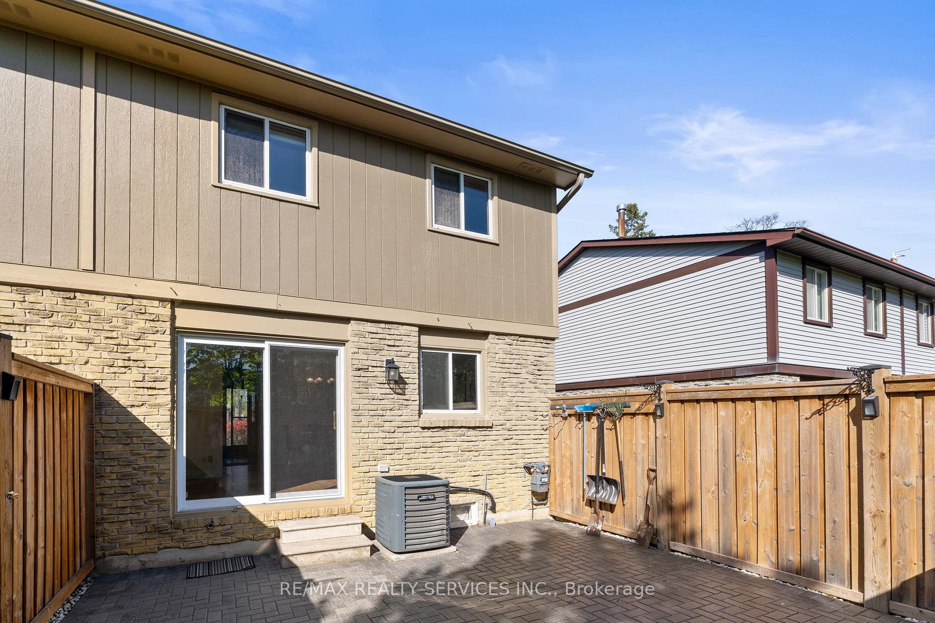 Photo 39 of Unit 30, 57 Hansen Road N, Brampton, Madoc — HOMEH
