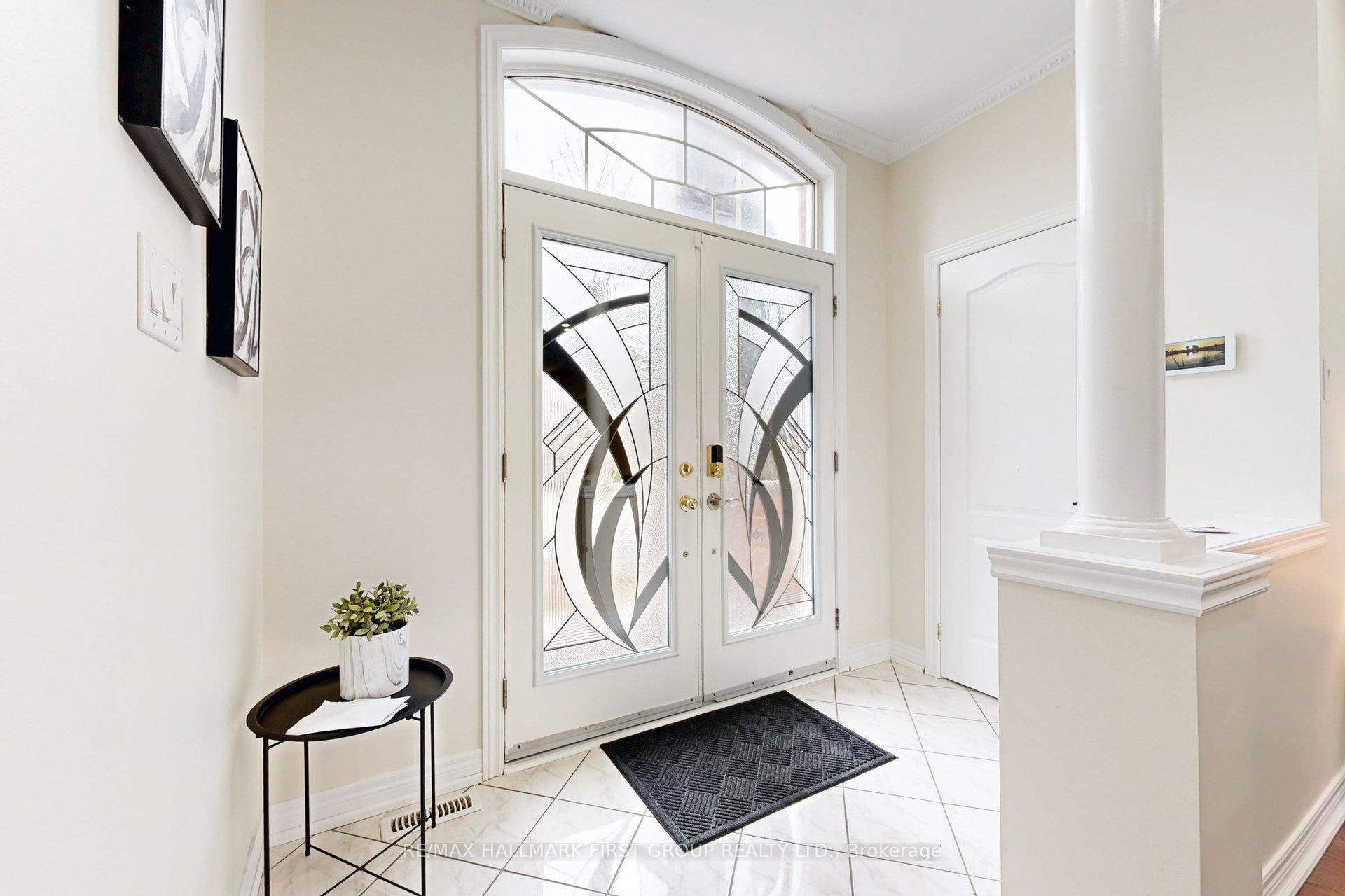 Photo 4 of 35 Everingham Circle, Brampton, Sandringham-Wellington — HOMEH