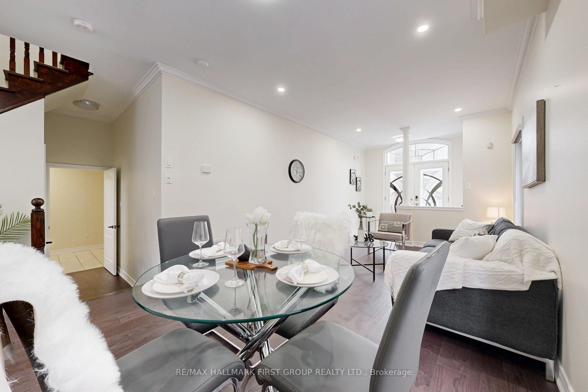 Photo 9 of 35 Everingham Circle, Brampton, Sandringham-Wellington — HOMEH