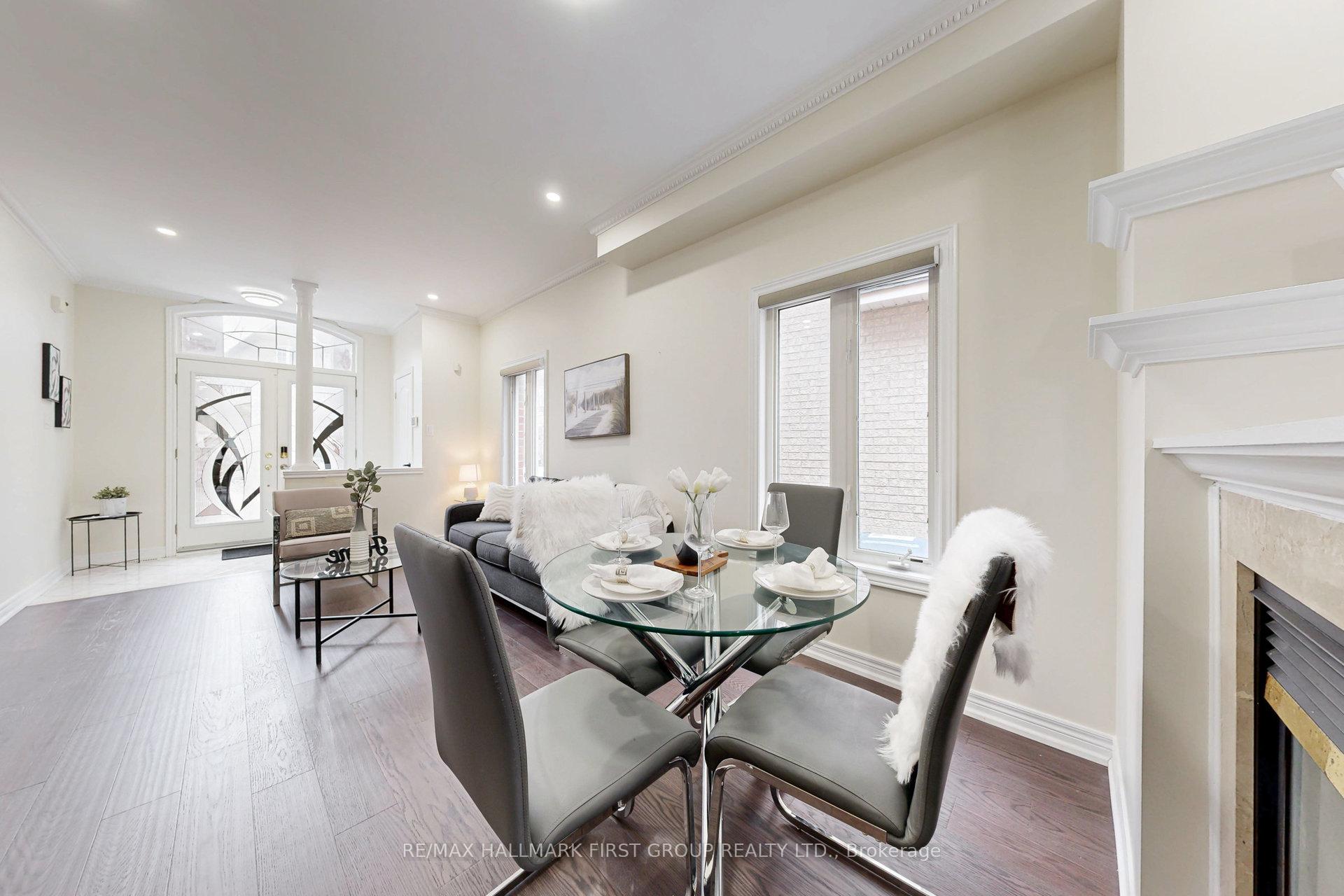 Photo 10 of 35 Everingham Circle, Brampton, Sandringham-Wellington — HOMEH