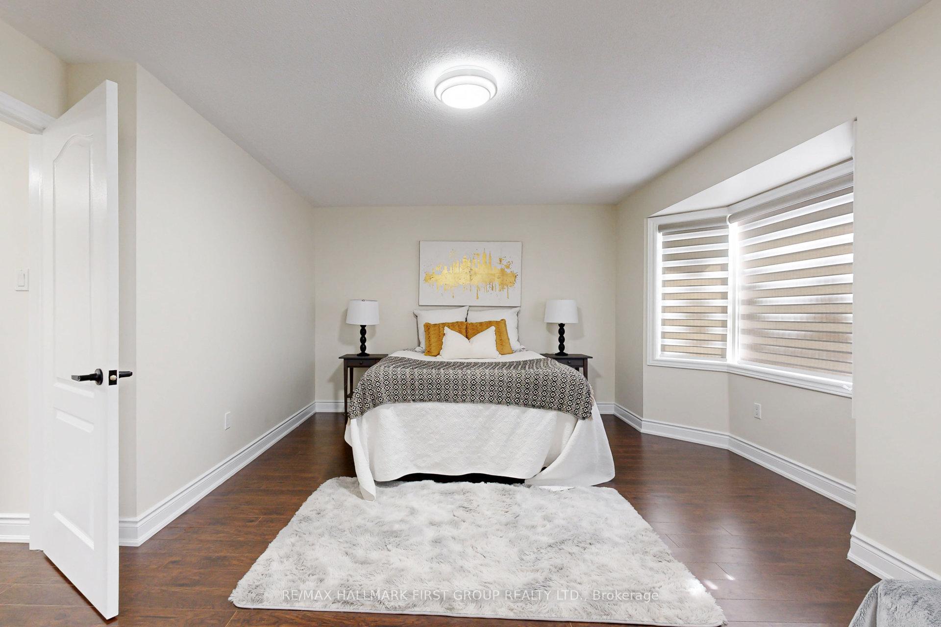 Photo 35 of 35 Everingham Circle, Brampton, Sandringham-Wellington — HOMEH