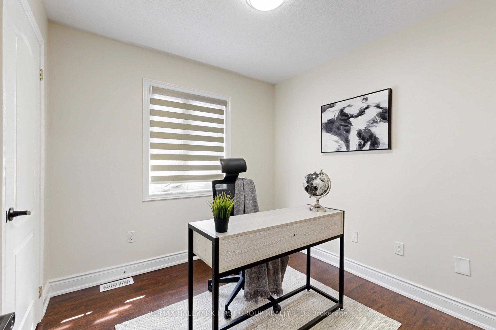 Photo 49 of 35 Everingham Circle, Brampton, Sandringham-Wellington — HOMEH