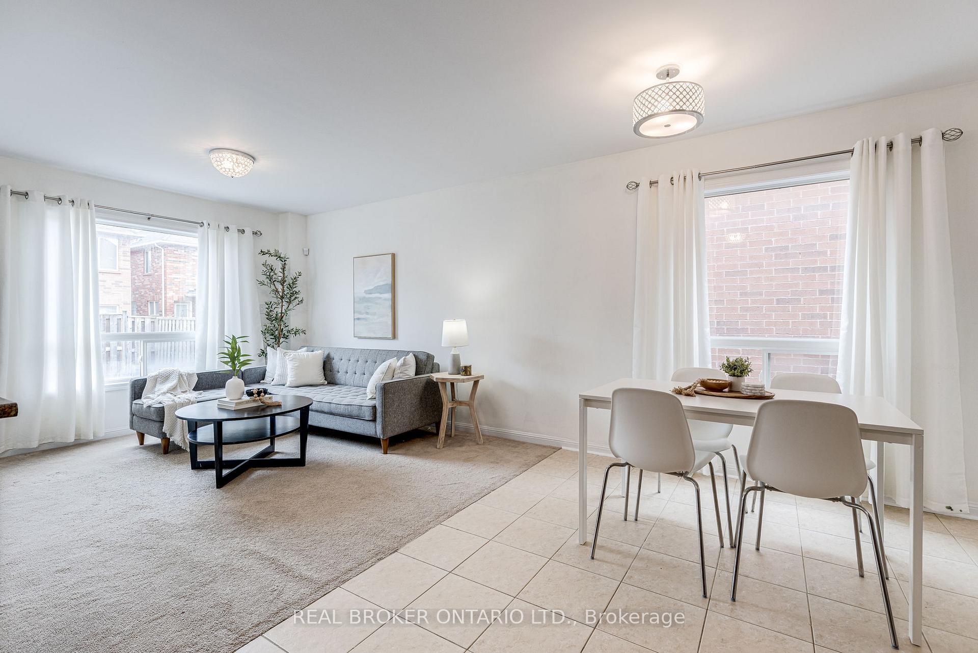 Photo 9 of 19 Coachlight Crescent, Brampton, Vales of Castlemore — HOMEH