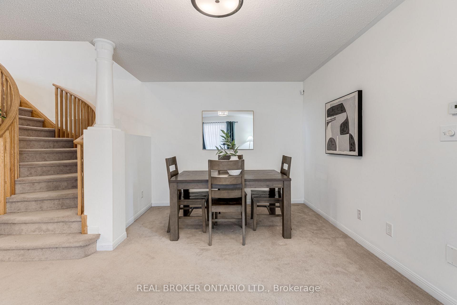 Photo 18 of 19 Coachlight Crescent, Brampton, Vales of Castlemore — HOMEH