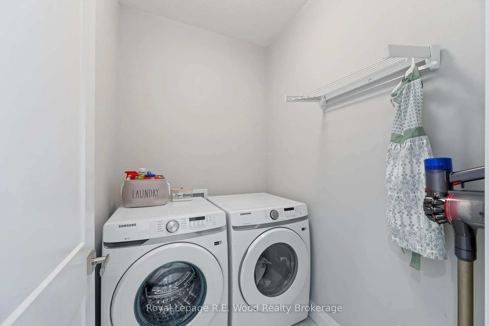 Photo 11 of Unit 32, 63 Compass Trail, Central Elgin, Rural Central Elgin — HOMEH