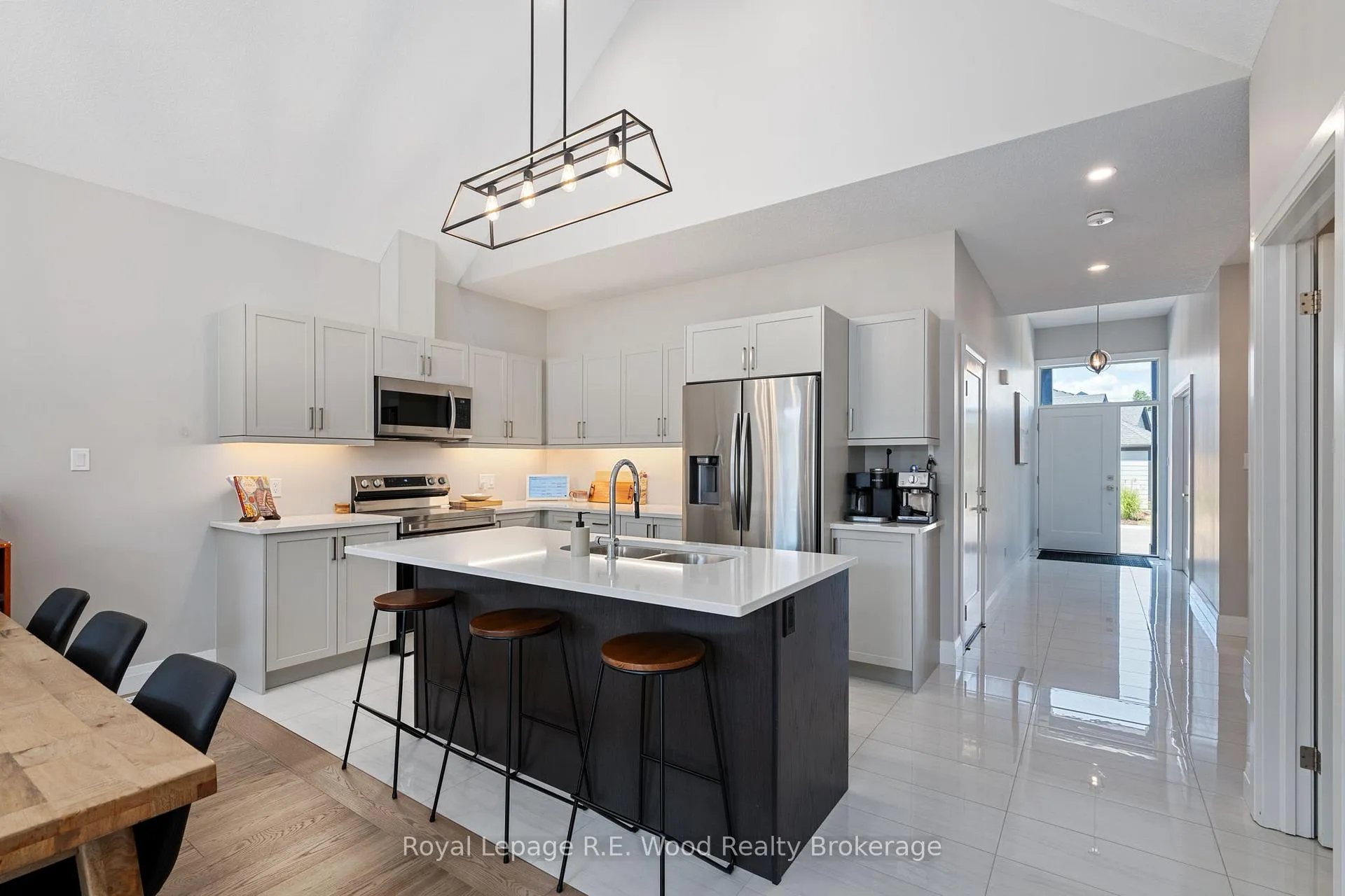 Photo 19 of Unit 32, 63 Compass Trail, Central Elgin, Rural Central Elgin — HOMEH