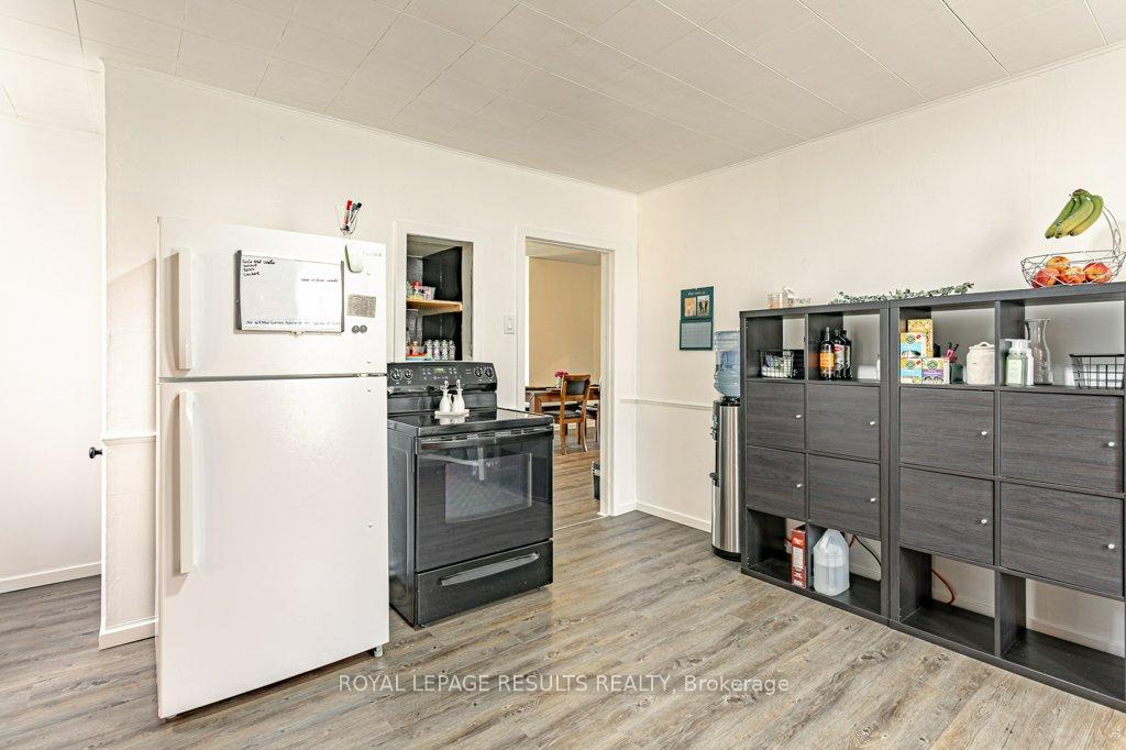 Photo 15 of 116 Hughes Street, St. Thomas — HOMEH